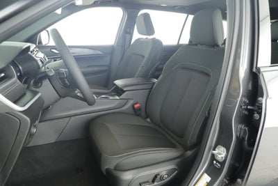 2025 Jeep Grand Cherokee GRAND CHEROKEE L LAREDO X 4X2