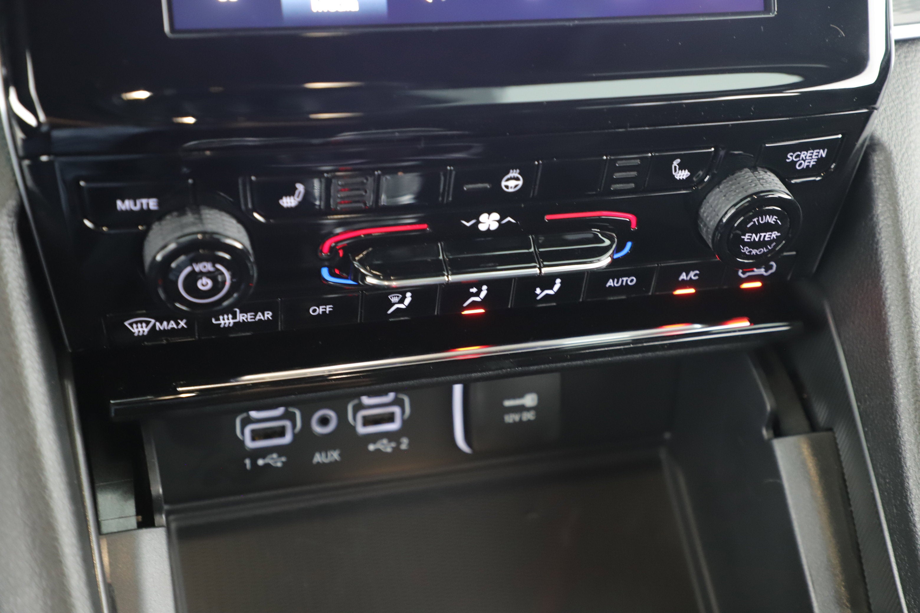 2025 Jeep Grand Cherokee GRAND CHEROKEE L LAREDO X 4X2