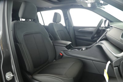 2025 Jeep Grand Cherokee GRAND CHEROKEE L LAREDO X 4X2