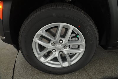 2025 Jeep Grand Cherokee GRAND CHEROKEE L LAREDO X 4X2