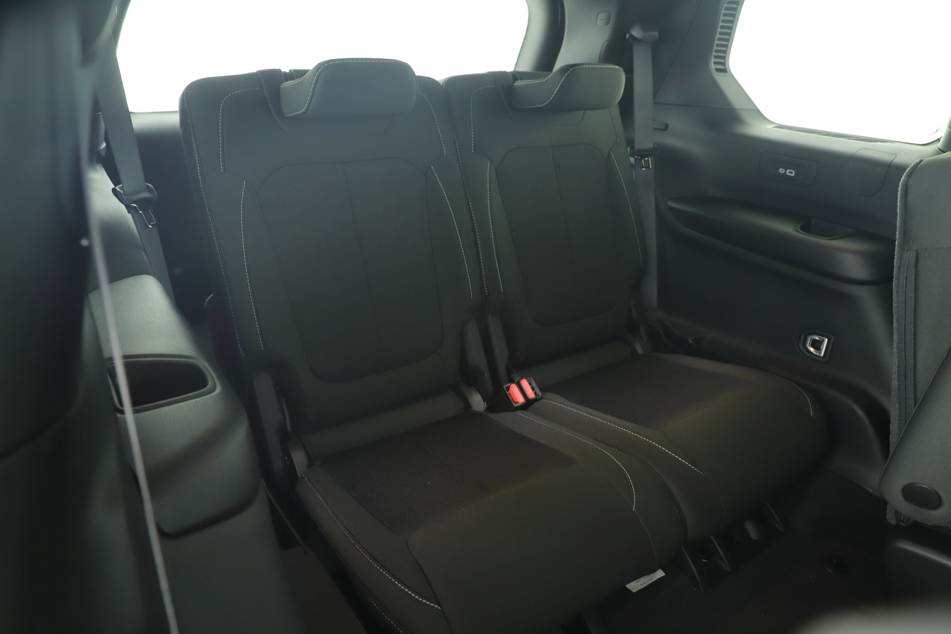 2025 Jeep Grand Cherokee GRAND CHEROKEE L LAREDO X 4X2