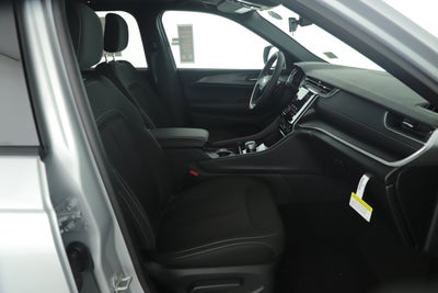 2025 Jeep Grand Cherokee GRAND CHEROKEE L LAREDO X 4X2