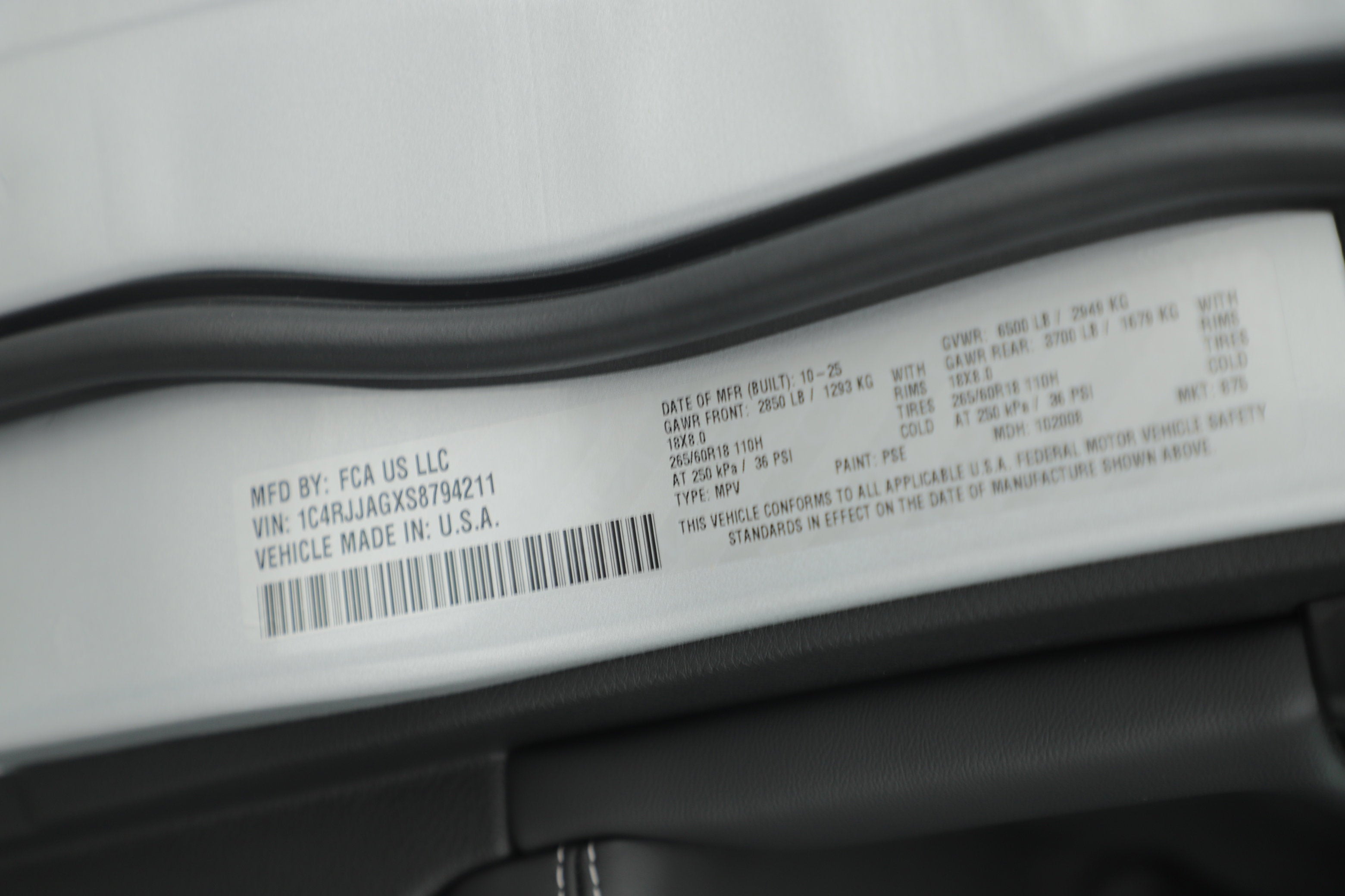 2025 Jeep Grand Cherokee GRAND CHEROKEE L LAREDO X 4X2