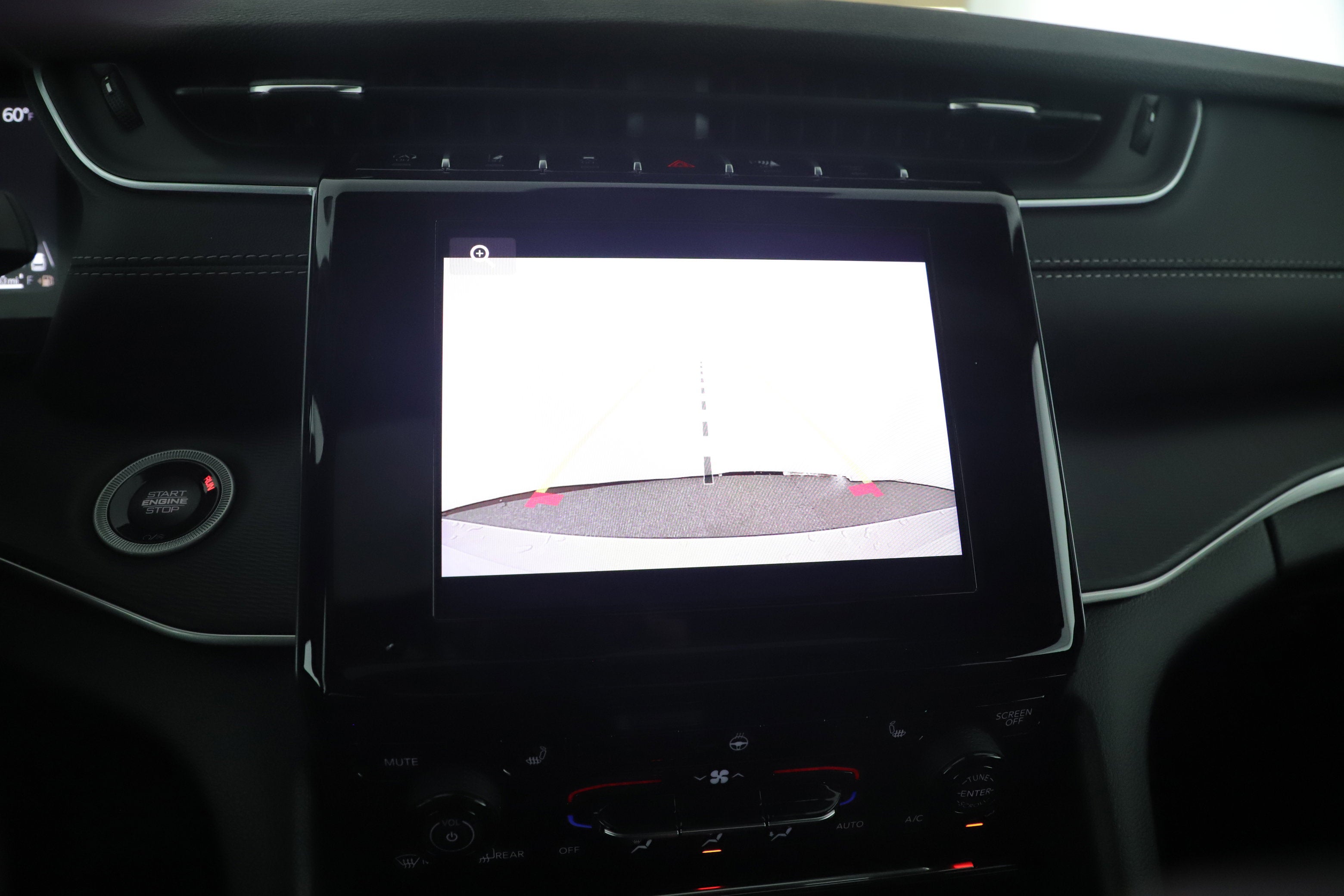 2025 Jeep Grand Cherokee GRAND CHEROKEE L LAREDO X 4X2