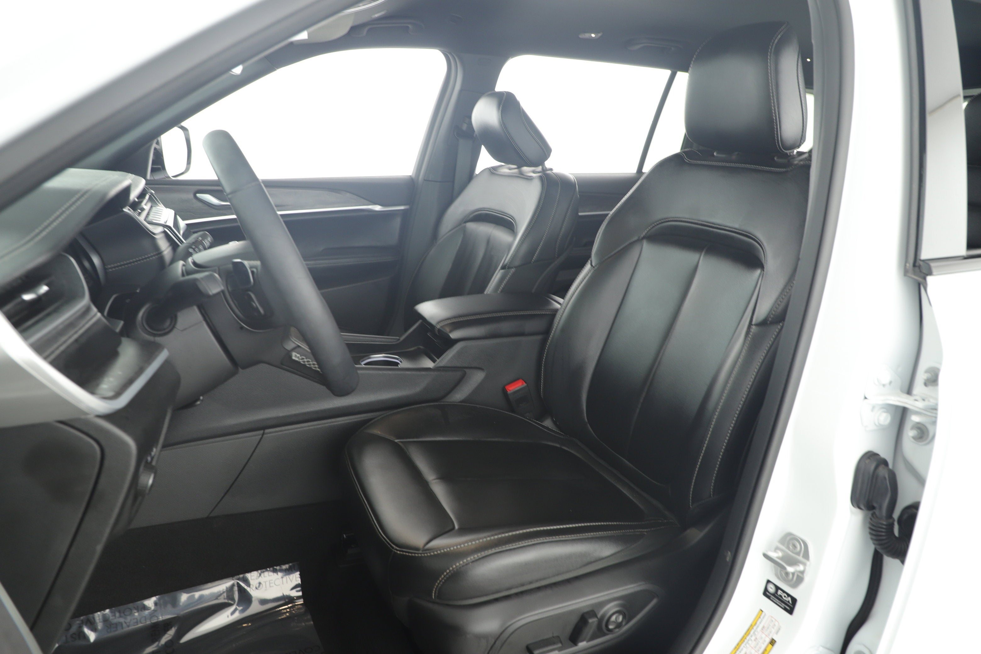 2025 Jeep Grand Cherokee L Limited 4x2