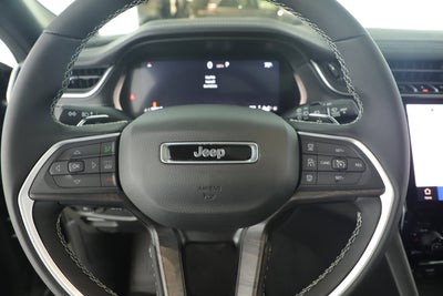 2025 Jeep Grand Cherokee GRAND CHEROKEE L LIMITED 4X2