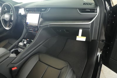 2025 Jeep Grand Cherokee GRAND CHEROKEE L LIMITED 4X2