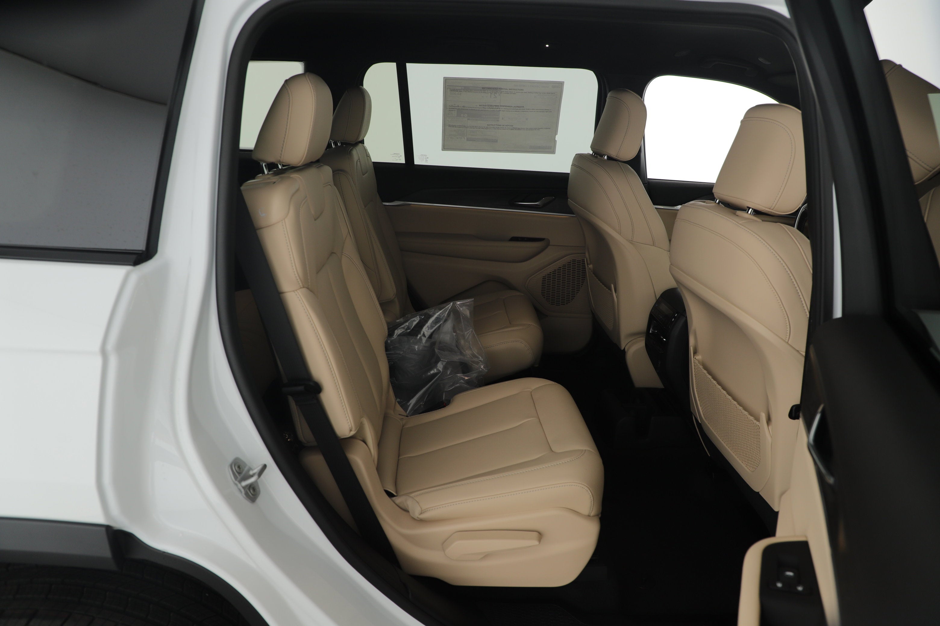 2025 Jeep Grand Cherokee GRAND CHEROKEE L LIMITED 4X2