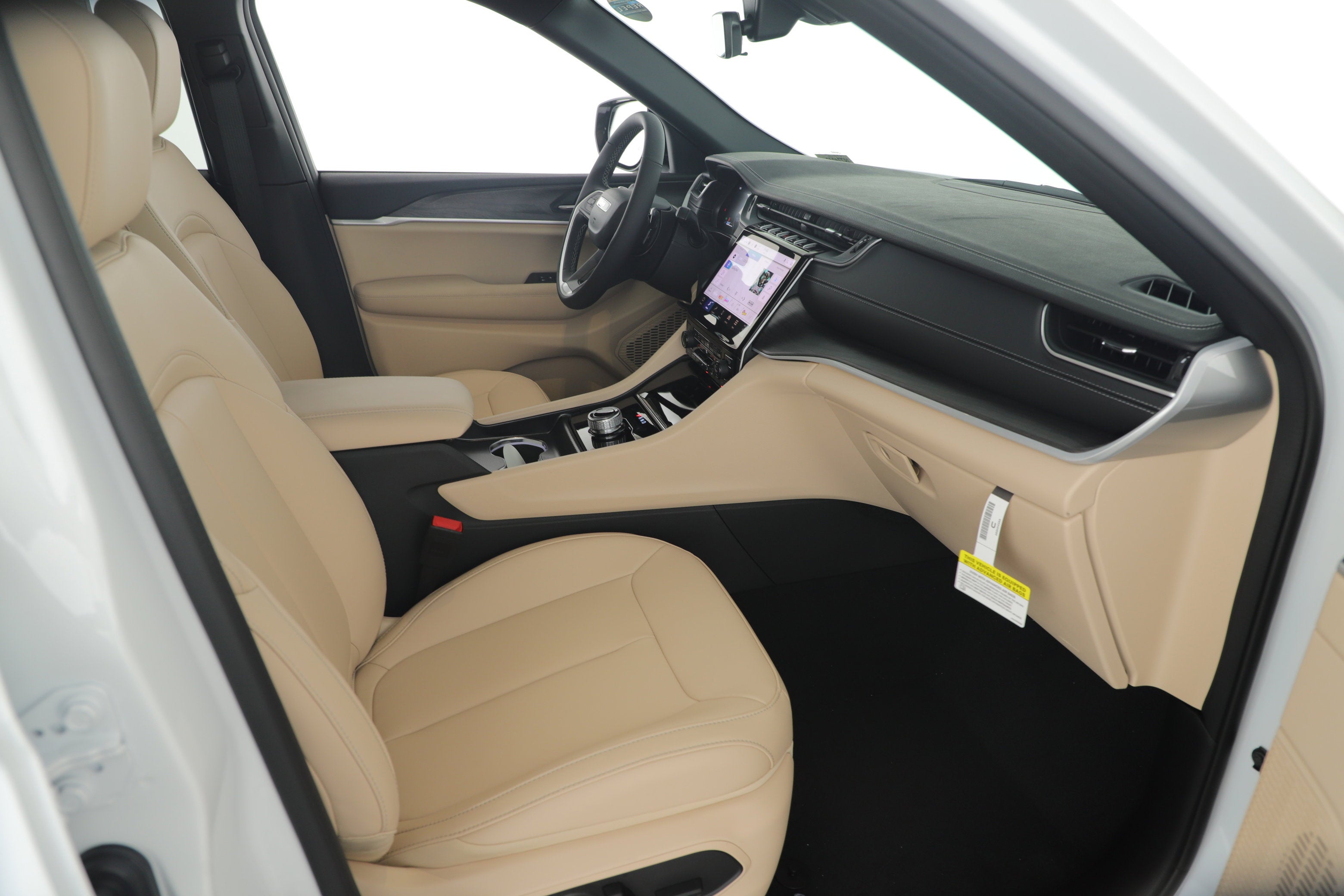 2025 Jeep Grand Cherokee GRAND CHEROKEE L LIMITED 4X2