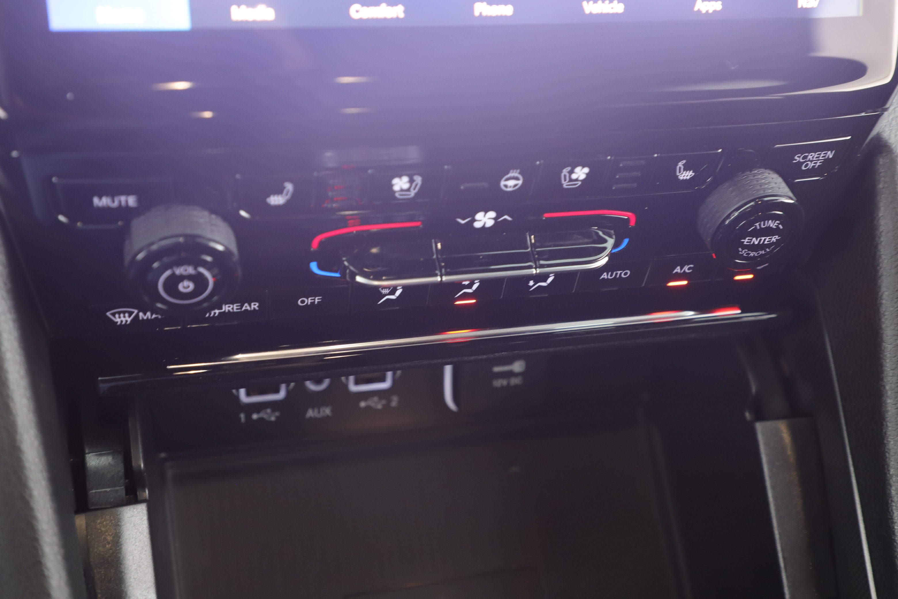 2025 Jeep Grand Cherokee GRAND CHEROKEE L LIMITED 4X2