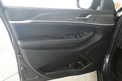 2025 Jeep Grand Cherokee GRAND CHEROKEE L LIMITED 4X2