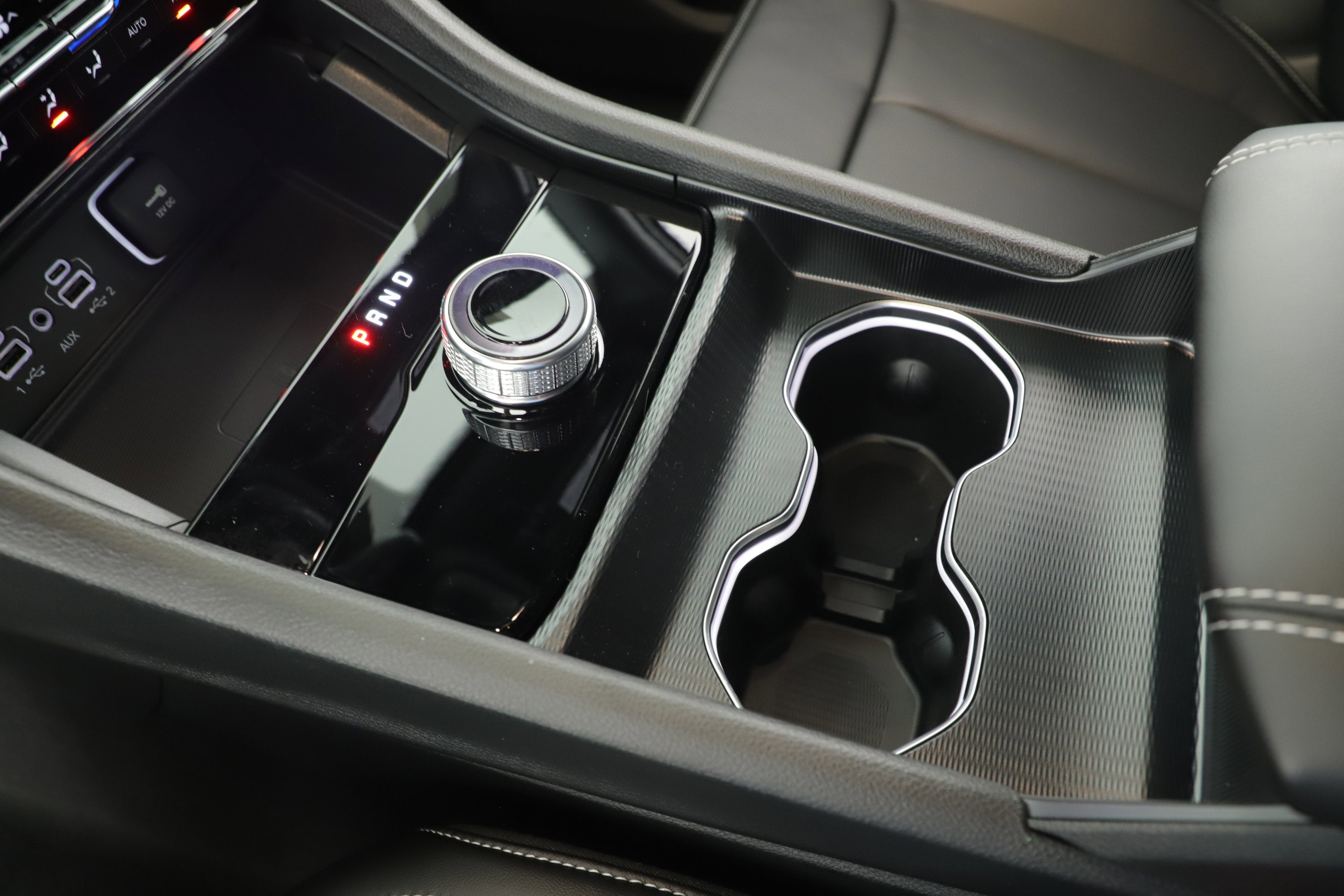 2025 Jeep Grand Cherokee GRAND CHEROKEE L LIMITED 4X2