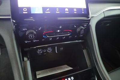 2025 Jeep Grand Cherokee GRAND CHEROKEE L LIMITED 4X2