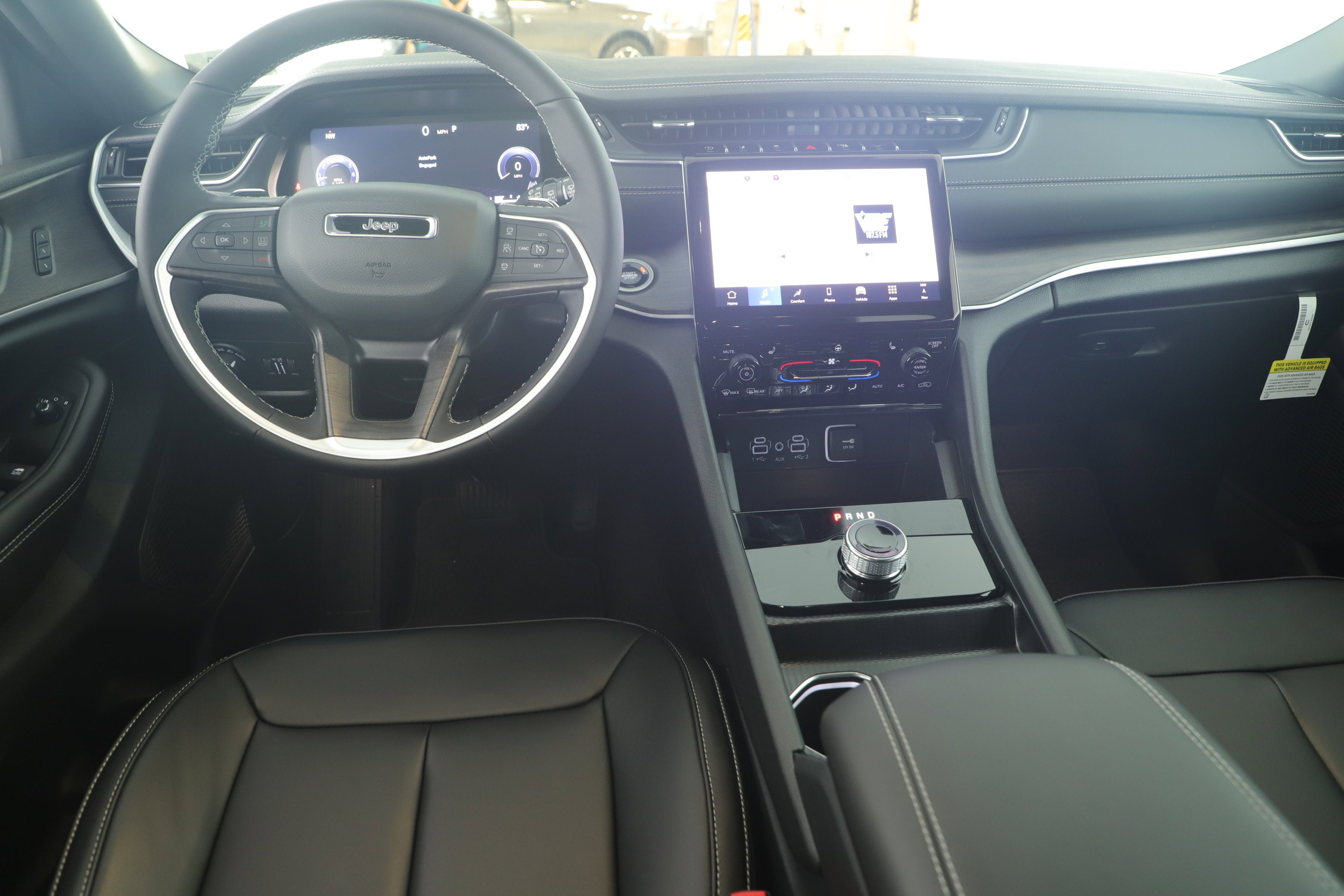 2025 Jeep Grand Cherokee GRAND CHEROKEE L LIMITED 4X2