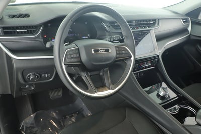 2023 Jeep Grand Cherokee L Laredo 4x4