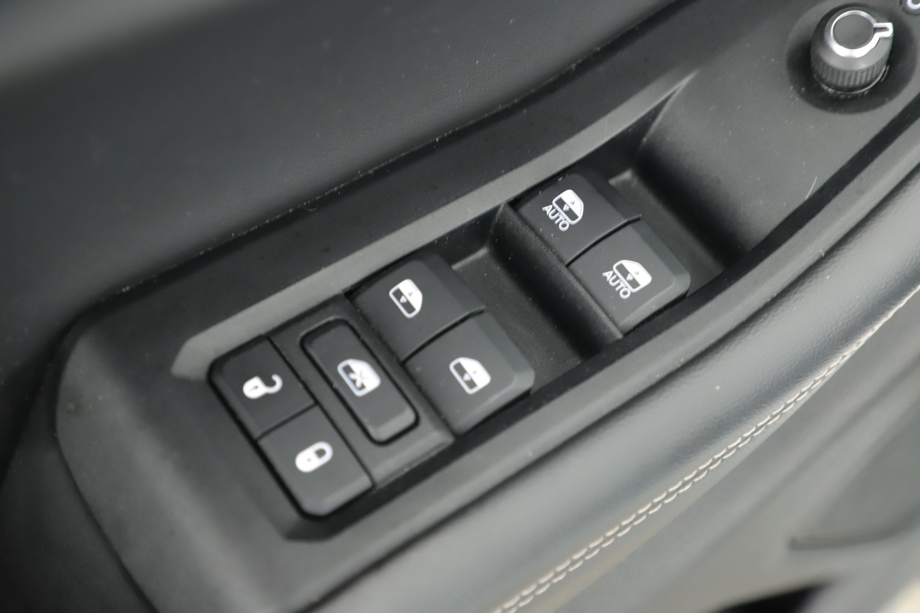 2023 Jeep Grand Cherokee L Laredo 4x4