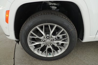 2025 Jeep Grand Cherokee GRAND CHEROKEE L SUMMIT 4X4