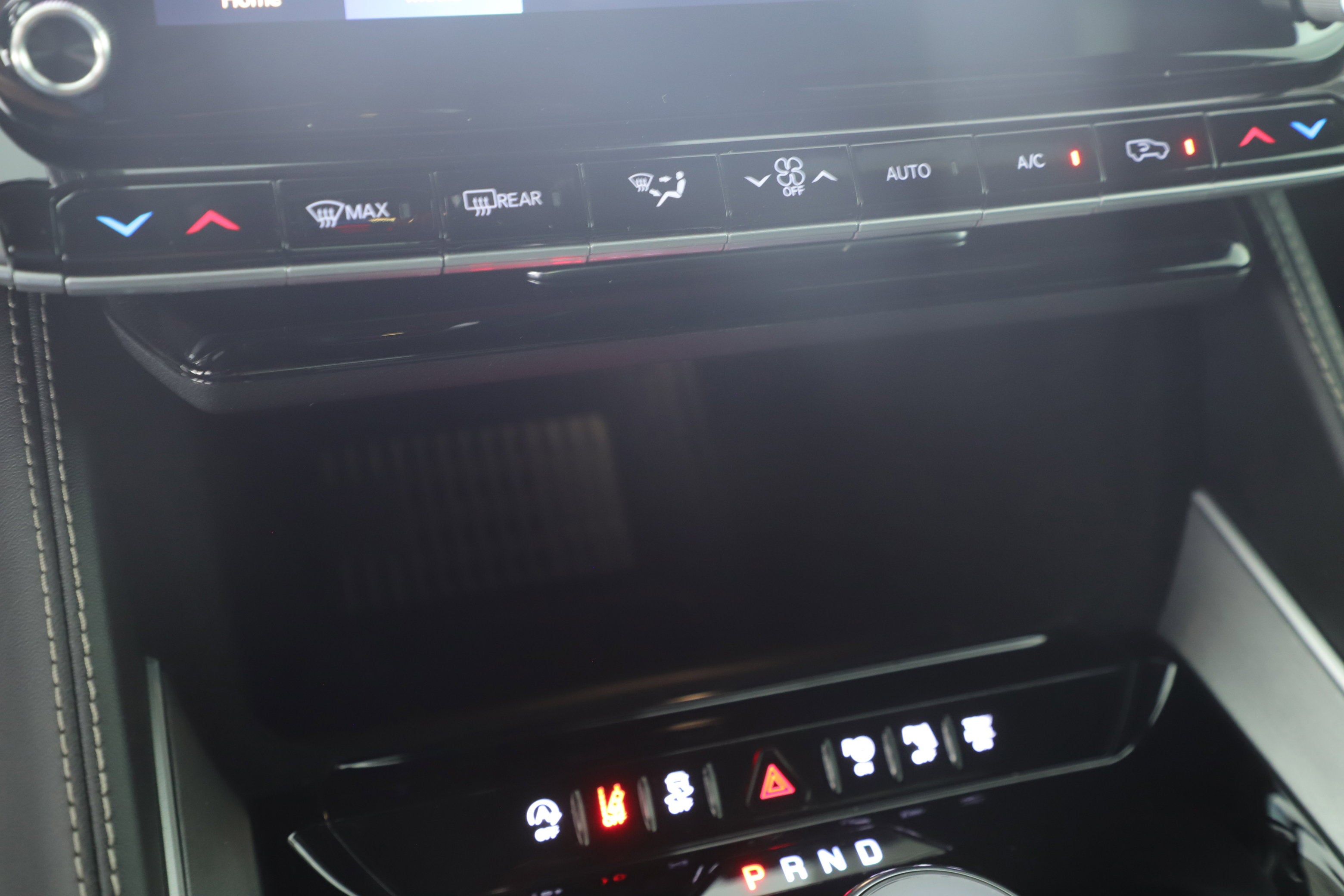 2026 Jeep Grand Wagoneer GRAND WAGONEER 4X2