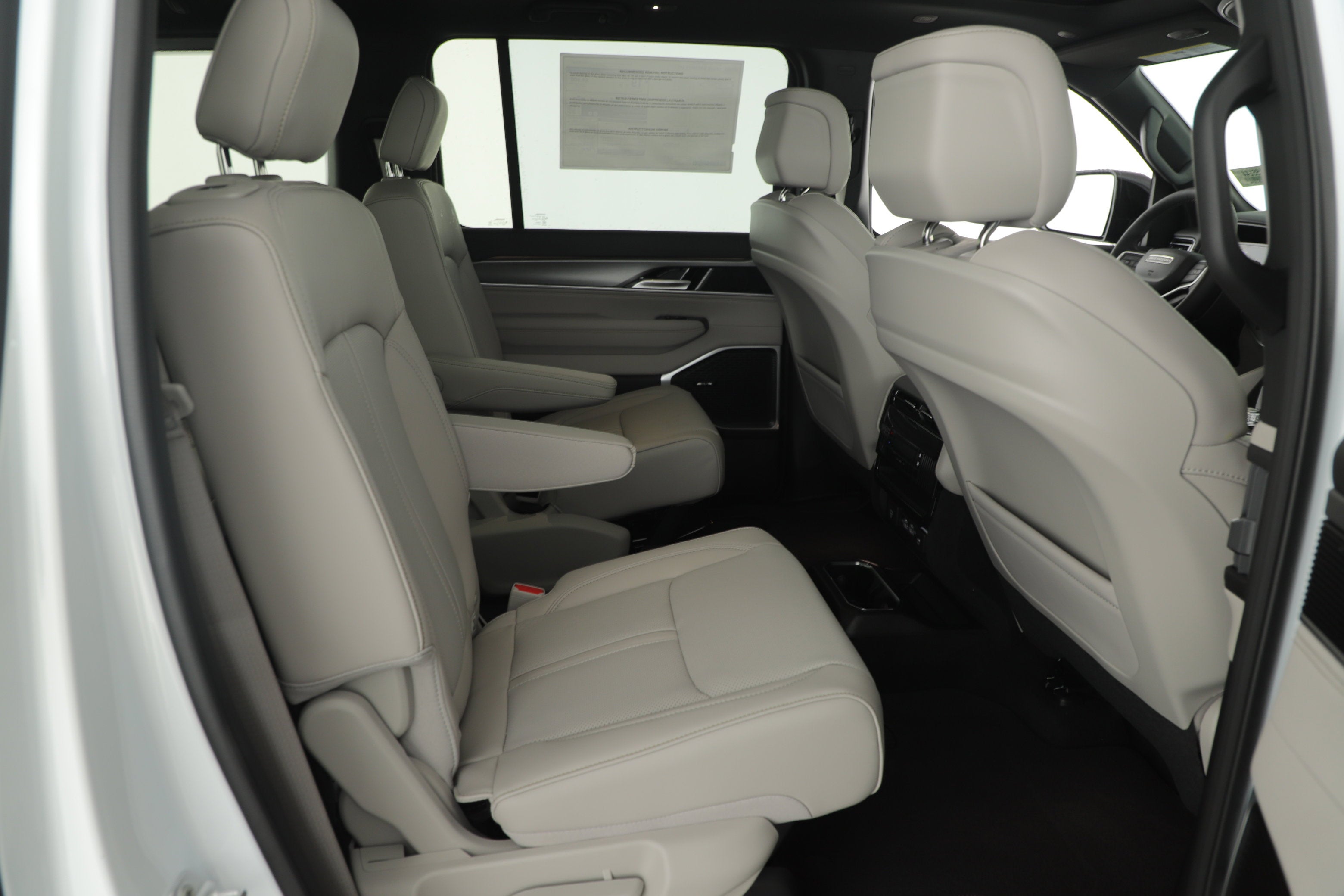 2026 Jeep Grand Wagoneer GRAND WAGONEER 4X2