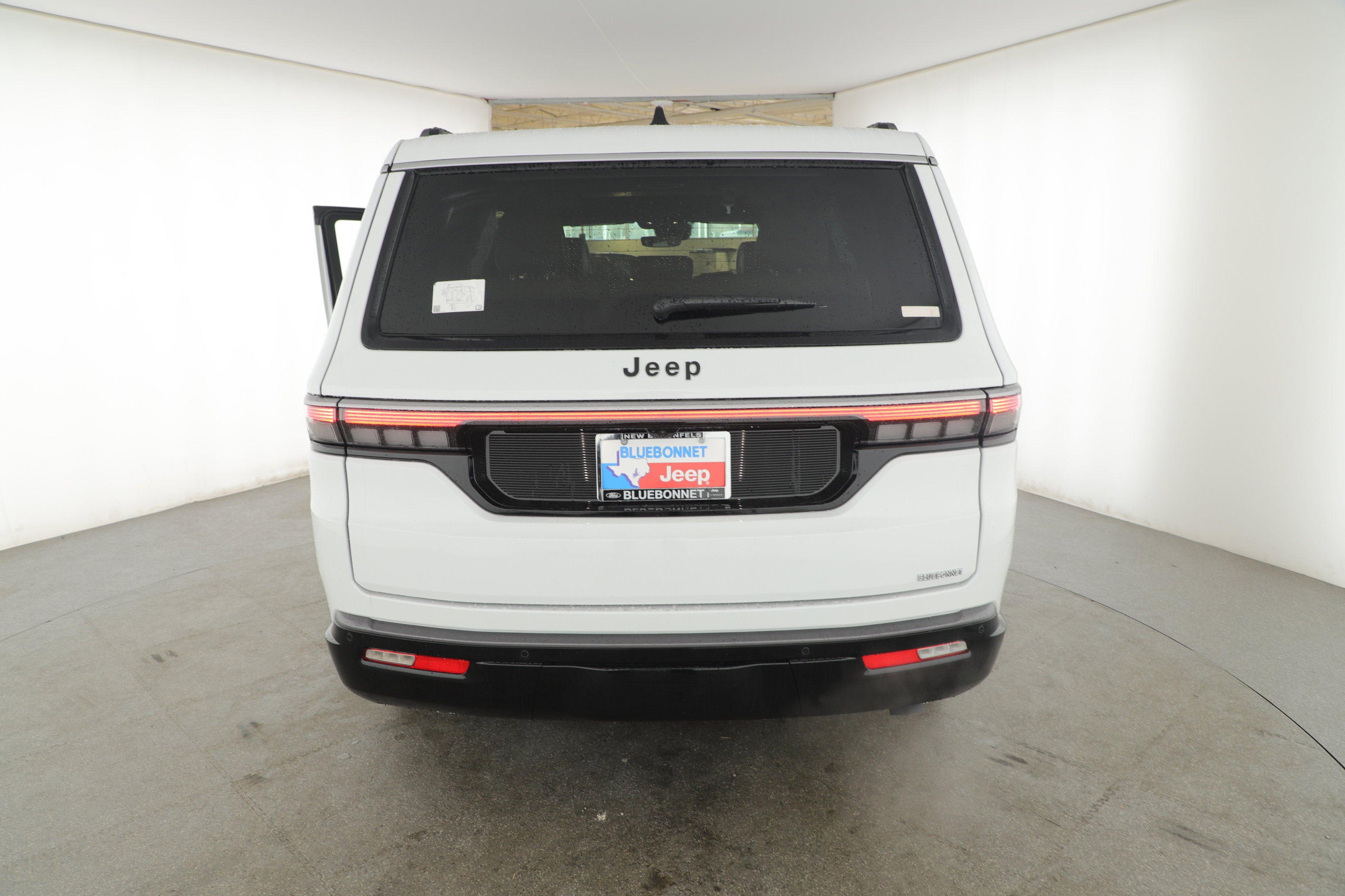 2026 Jeep Grand Wagoneer GRAND WAGONEER 4X2