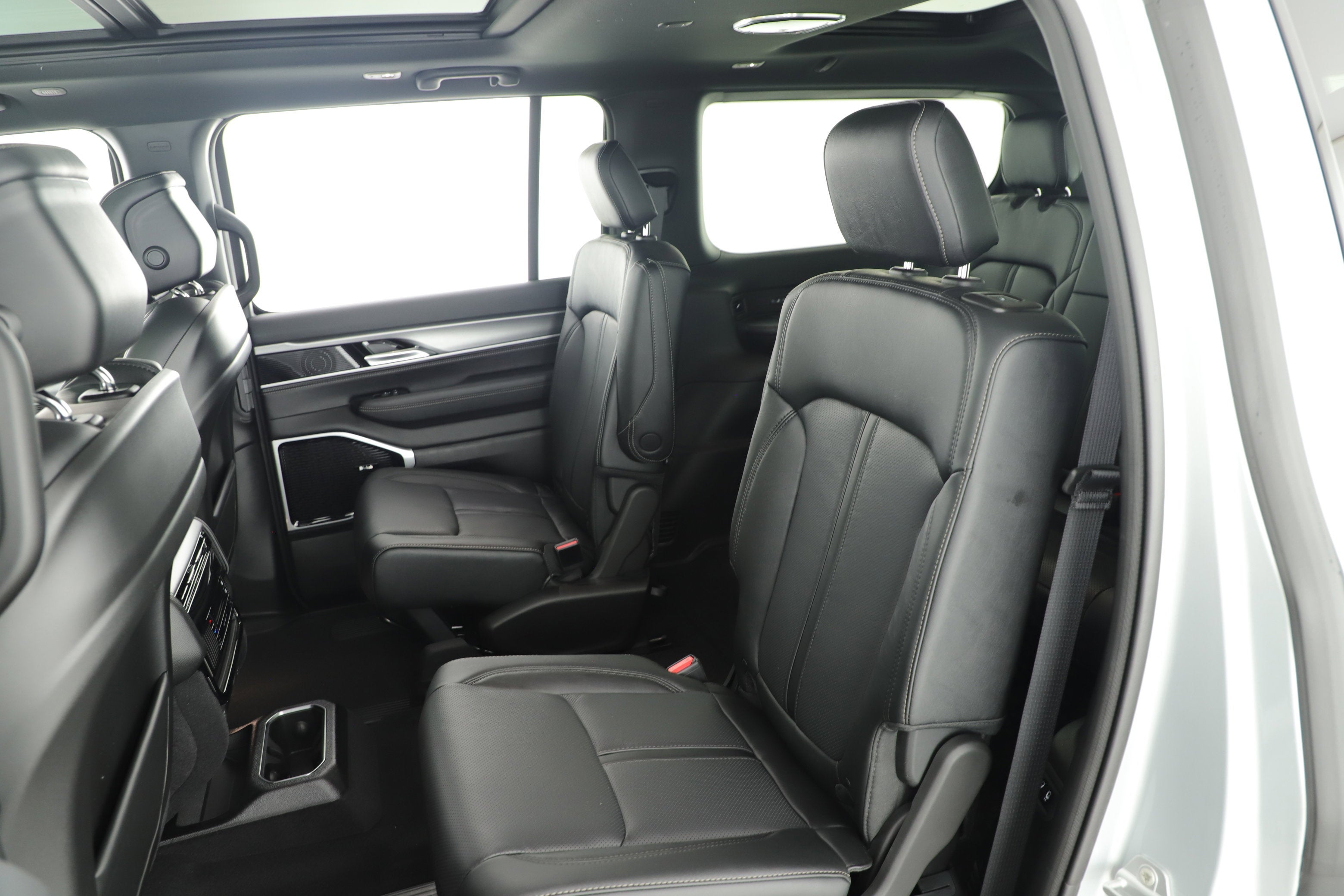 2026 Jeep Grand Wagoneer GRAND WAGONEER LIMITED ALTITUDE 4X4