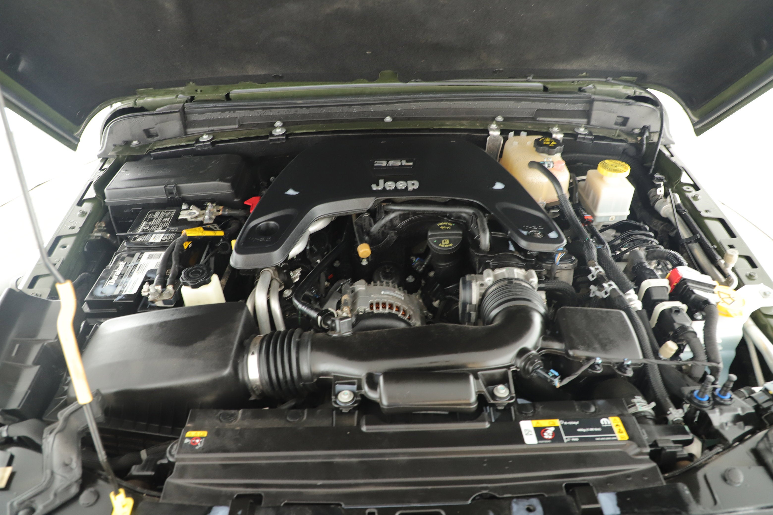 2021 Jeep Gladiator Willys Sport 4x4