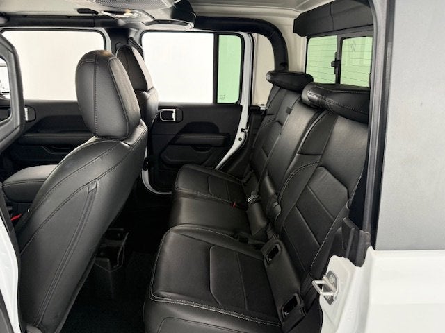 2022 Jeep Gladiator Overland 4x4