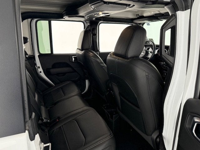 2022 Jeep Gladiator Overland 4x4