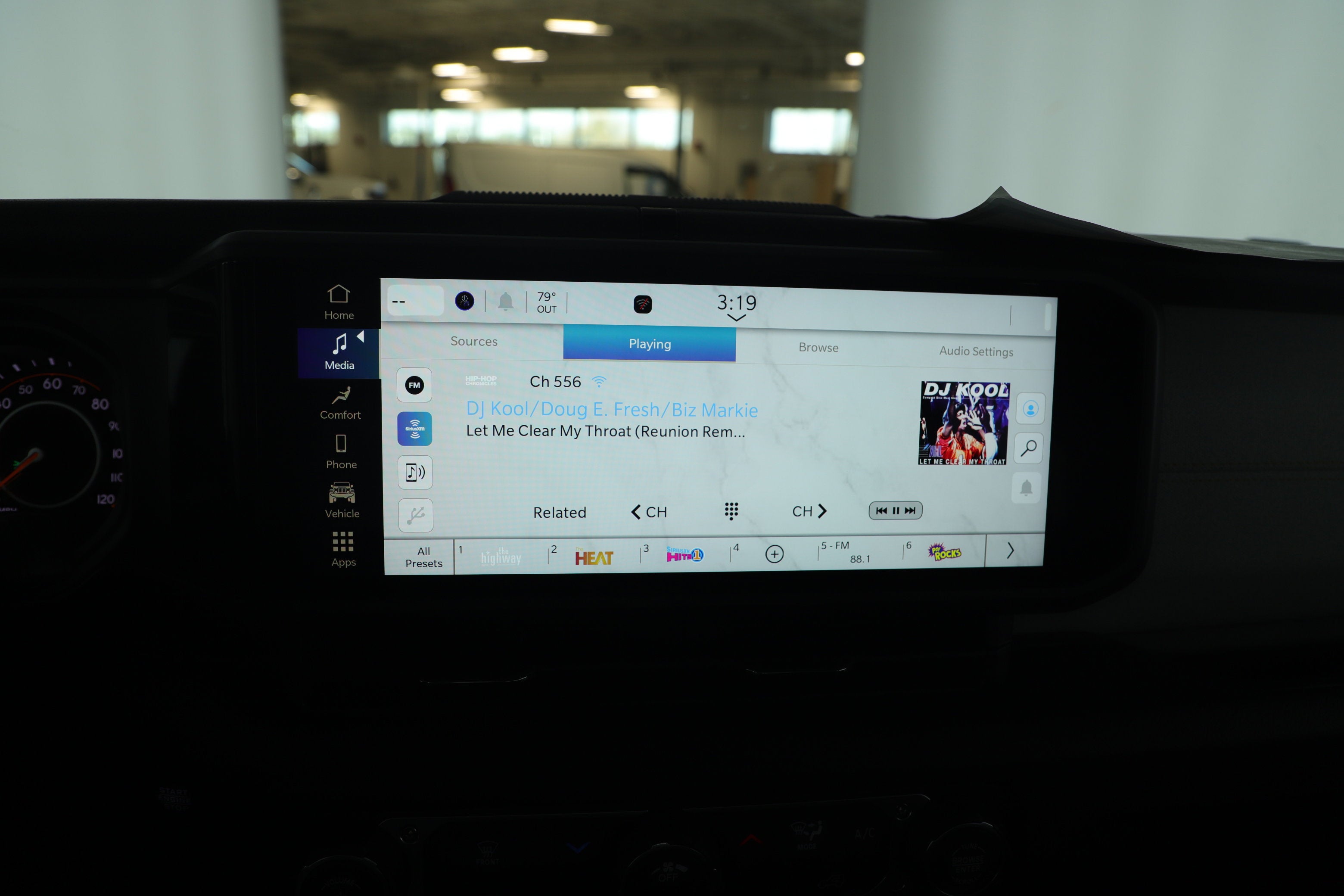 2025 Jeep Gladiator GLADIATOR SPORT 4X4