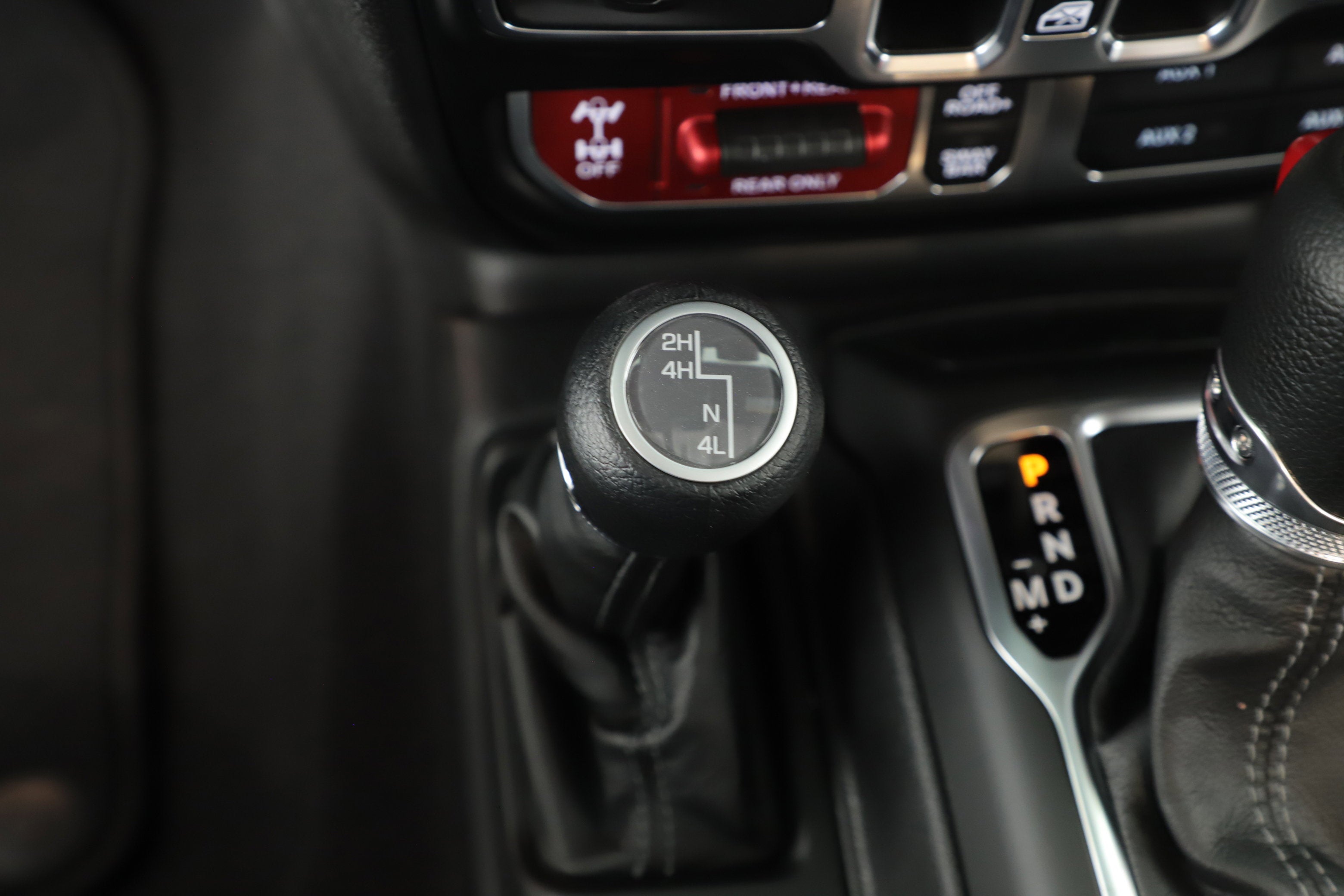 2025 Jeep Gladiator GLADIATOR RUBICON 4X4