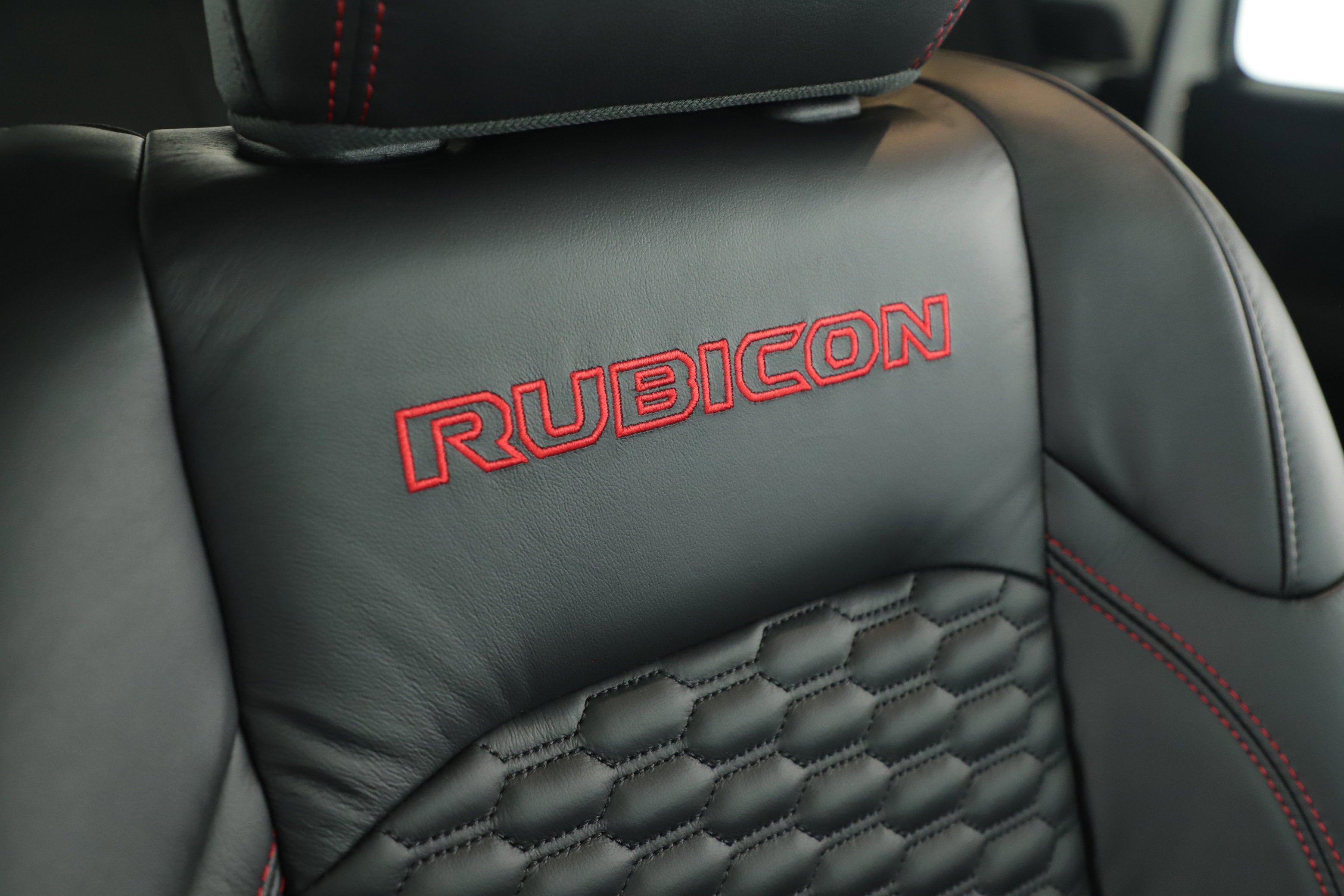 2025 Jeep Gladiator GLADIATOR RUBICON 4X4