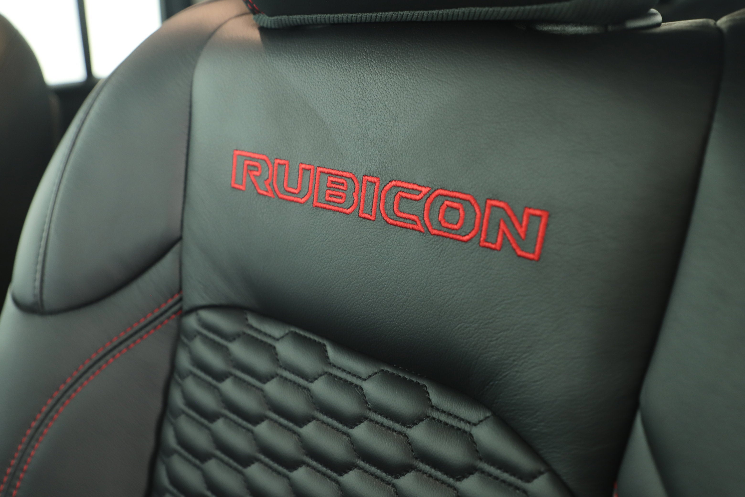 2025 Jeep Gladiator GLADIATOR RUBICON 4X4