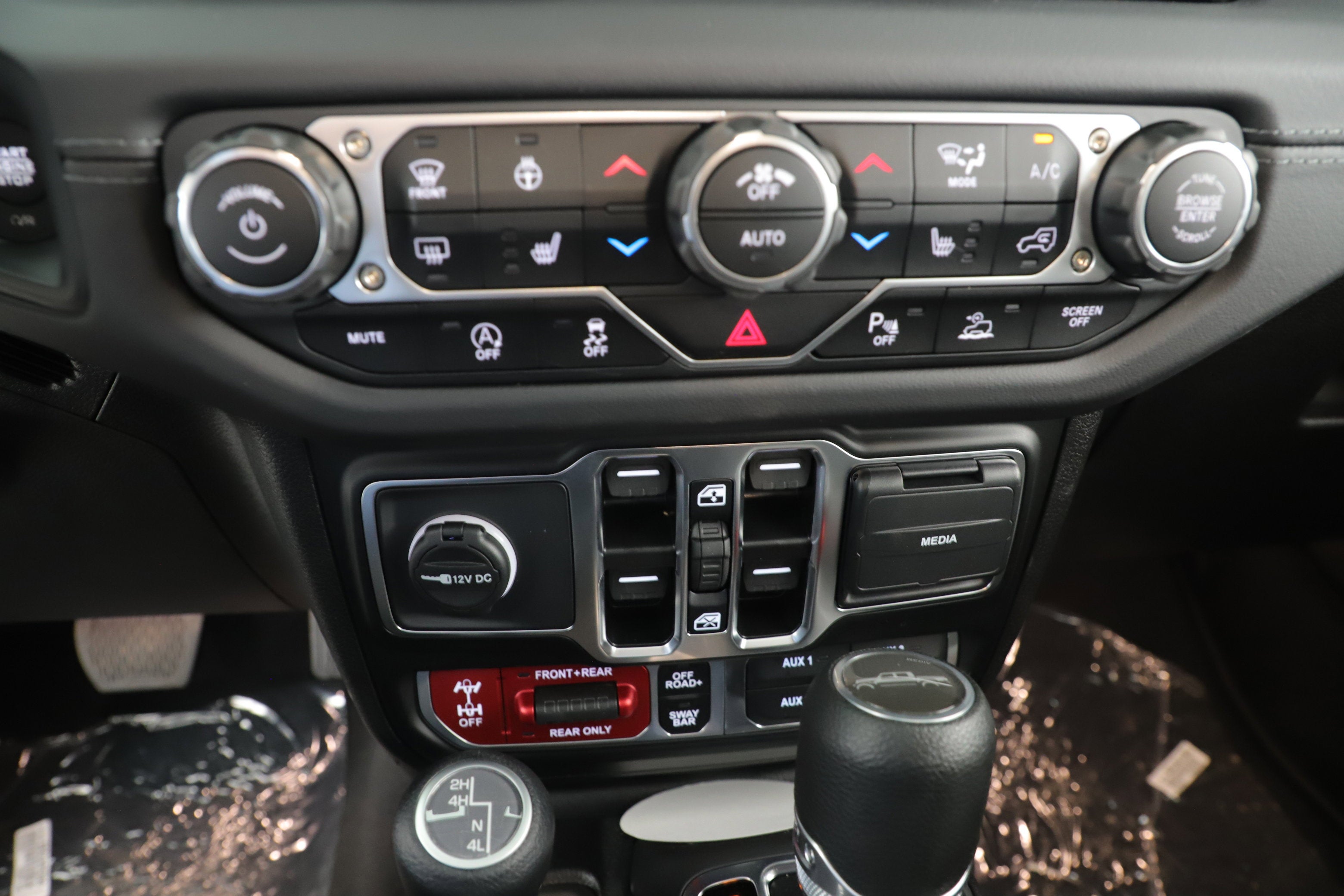 2025 Jeep Gladiator GLADIATOR RUBICON 4X4