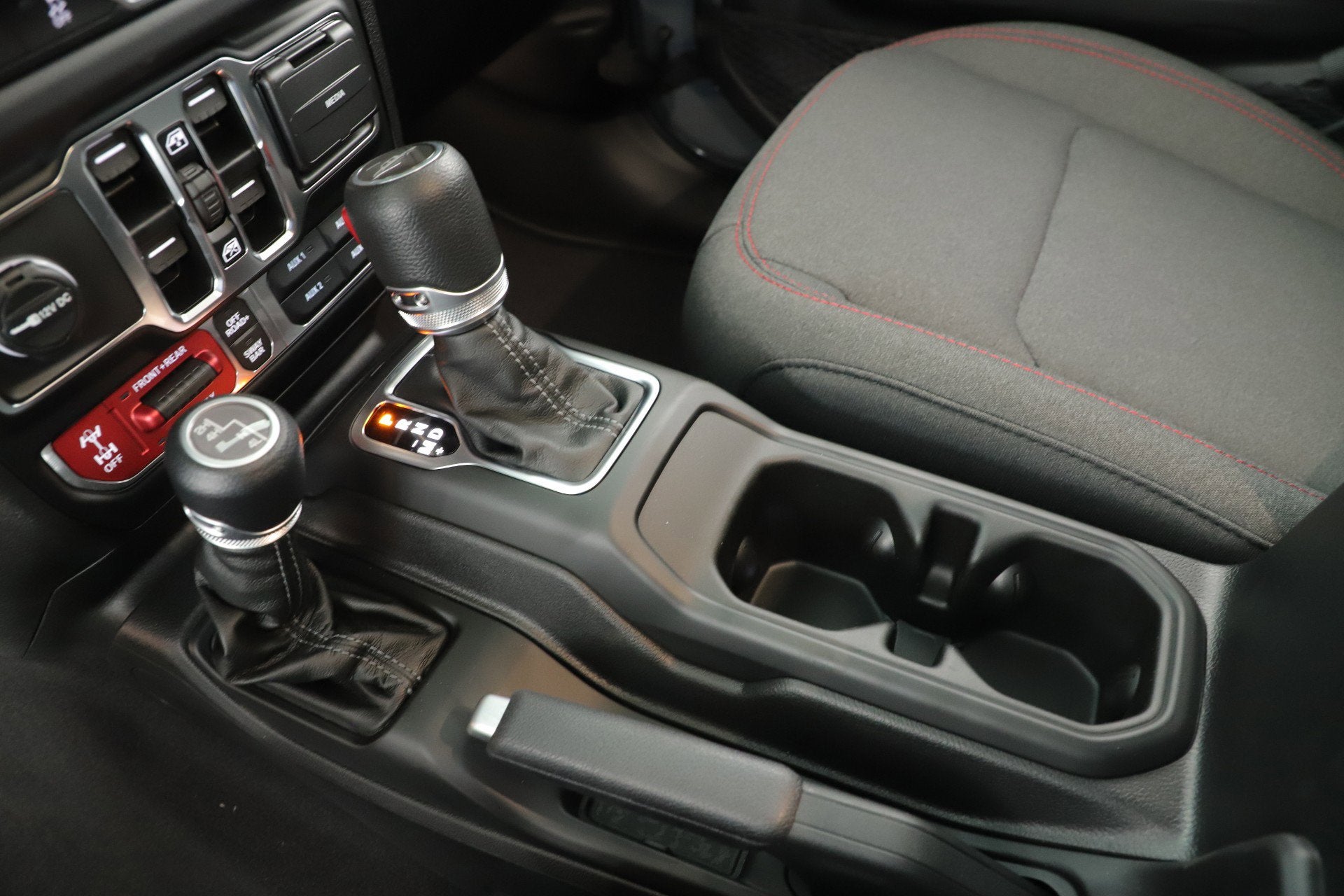 2025 Jeep Gladiator GLADIATOR RUBICON 4X4