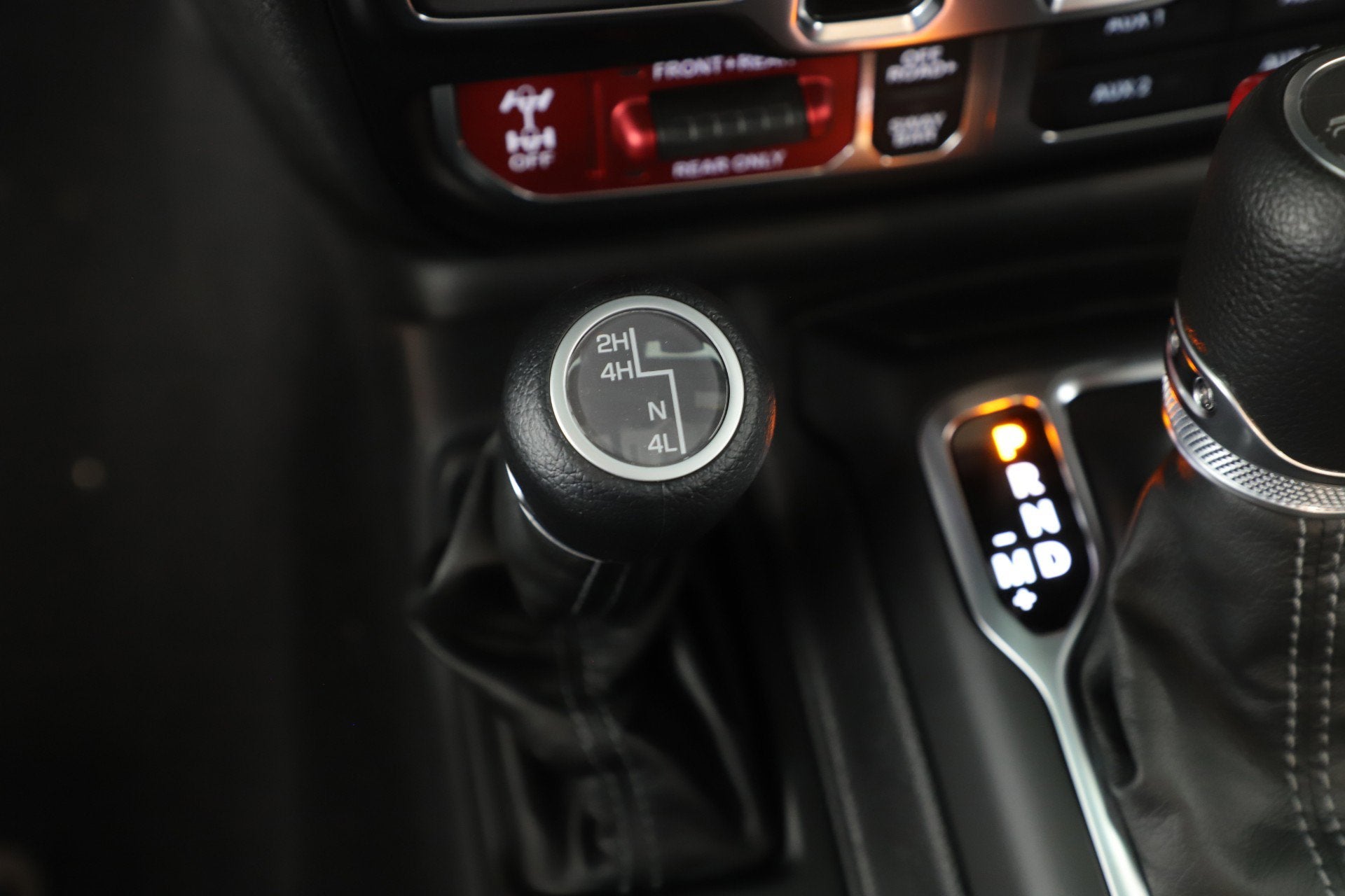 2025 Jeep Gladiator GLADIATOR RUBICON 4X4