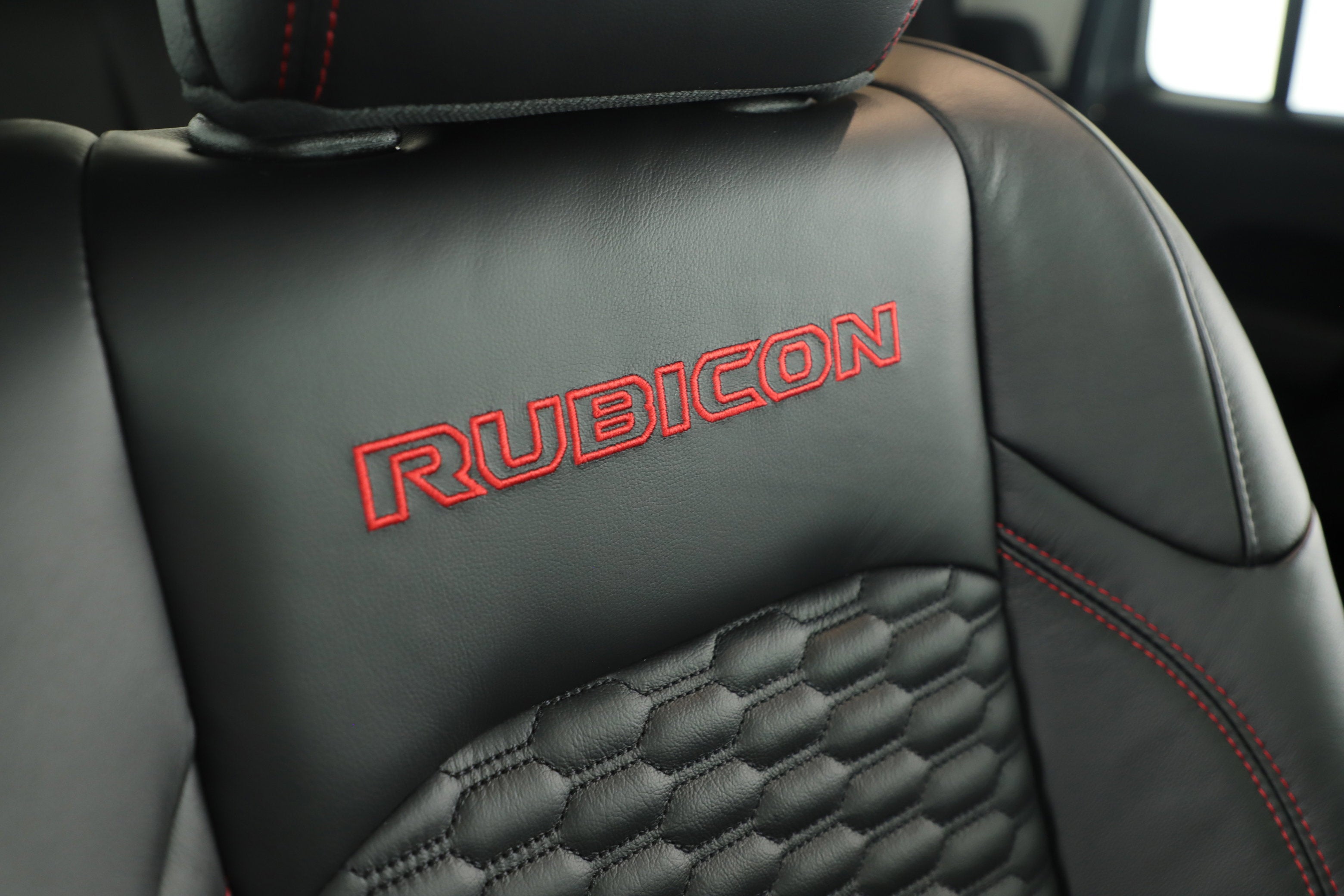 2025 Jeep Gladiator GLADIATOR RUBICON 4X4