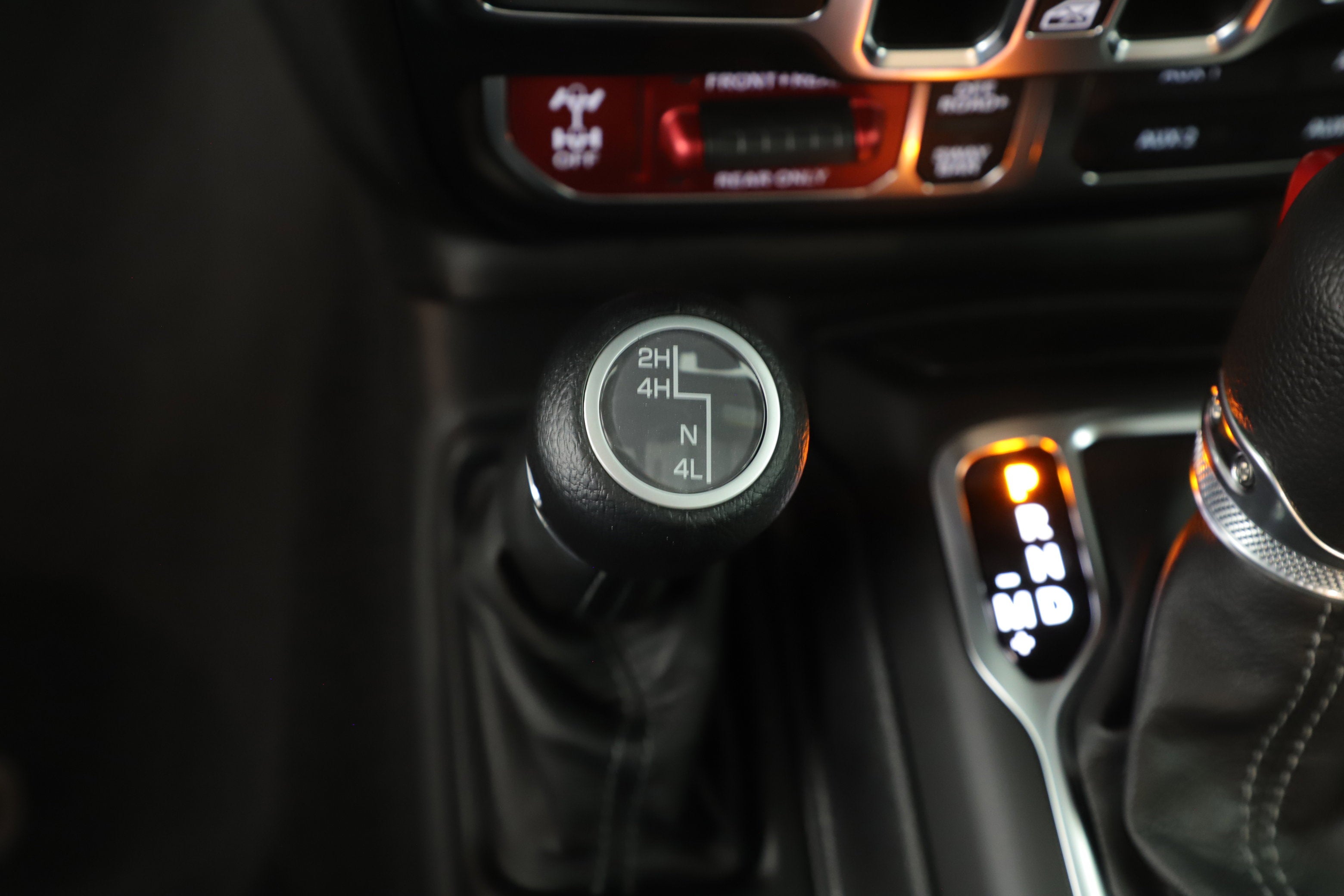 2025 Jeep Gladiator GLADIATOR RUBICON 4X4