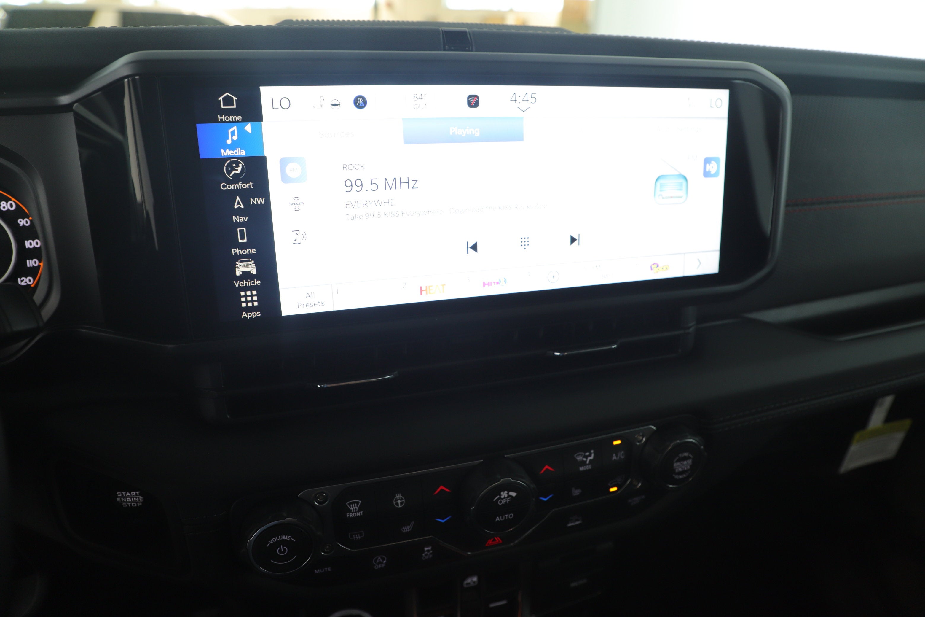 2025 Jeep Gladiator GLADIATOR RUBICON 4X4