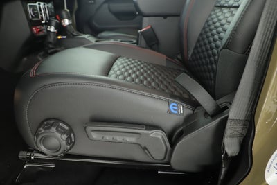 2025 Jeep Gladiator GLADIATOR RUBICON 4X4