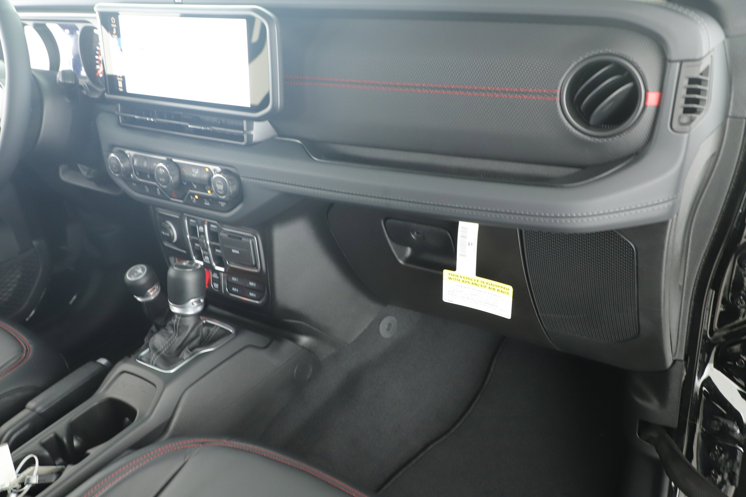 2025 Jeep Gladiator GLADIATOR RUBICON 4X4