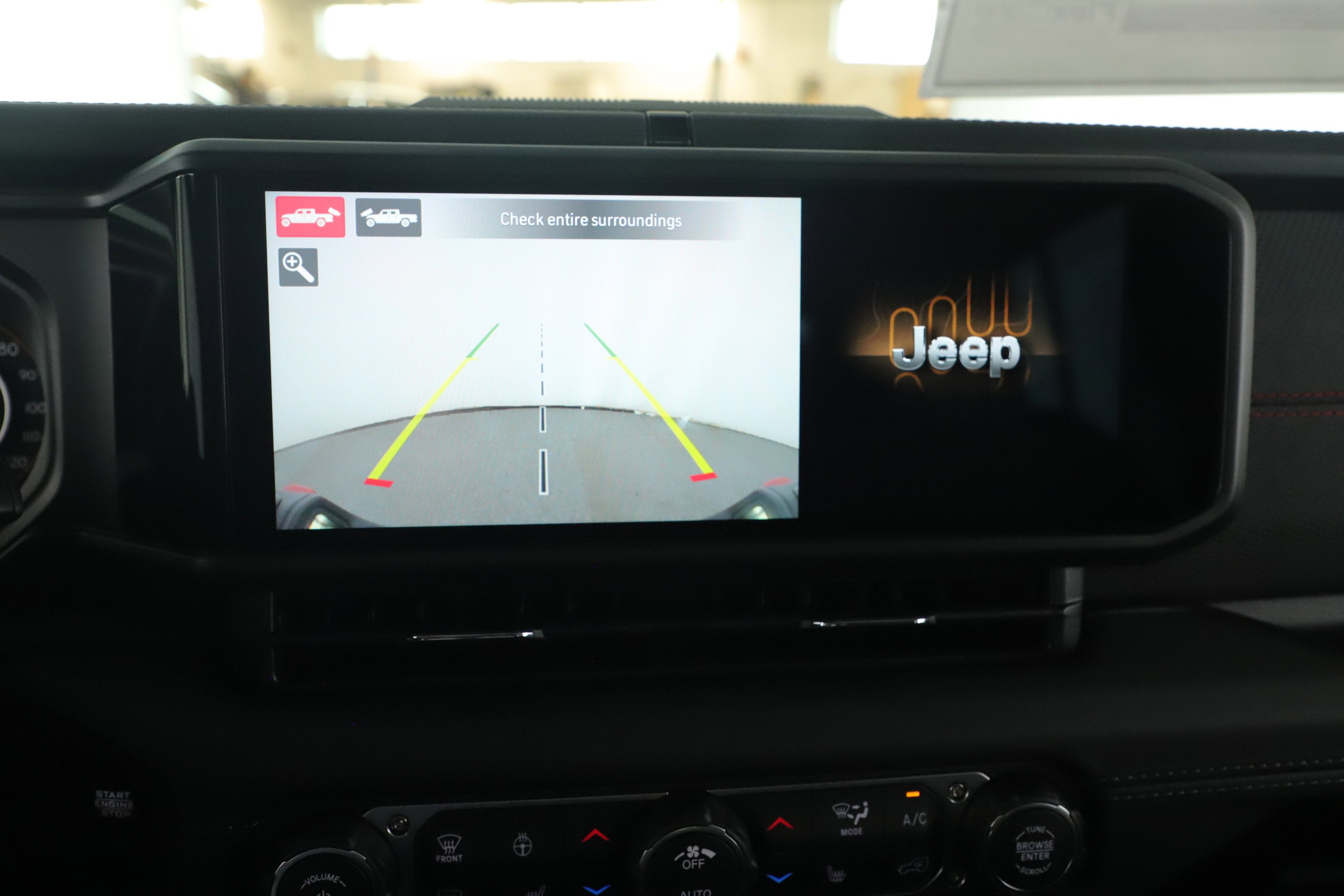 2025 Jeep Gladiator GLADIATOR RUBICON 4X4