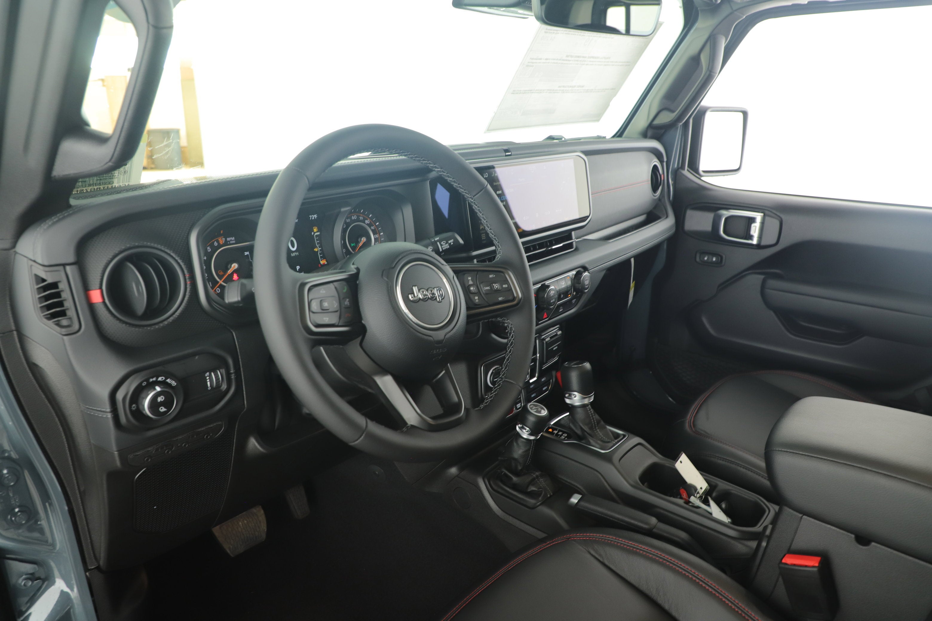 2025 Jeep Gladiator GLADIATOR RUBICON 4X4