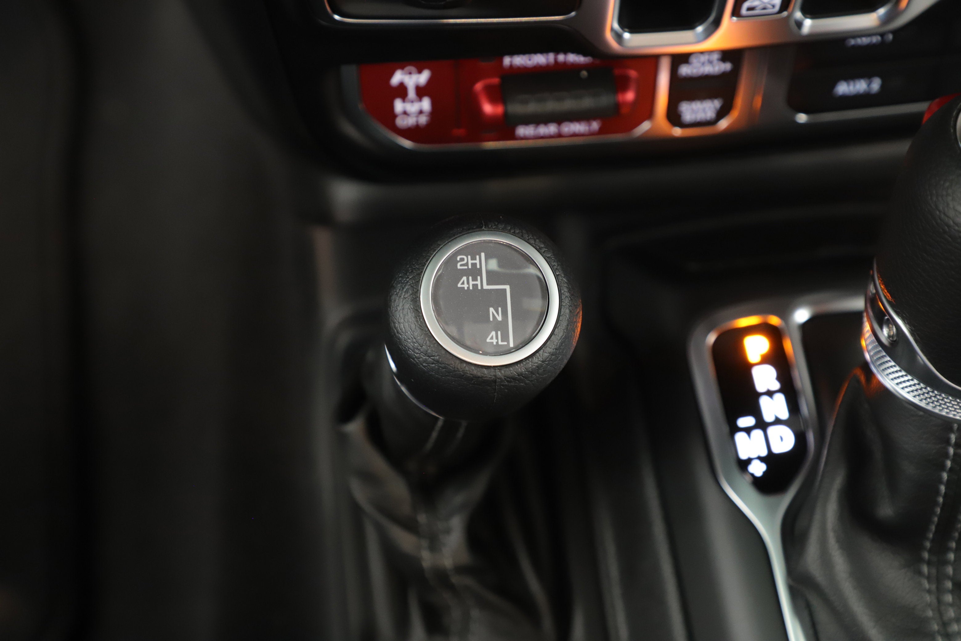 2025 Jeep Gladiator GLADIATOR RUBICON 4X4