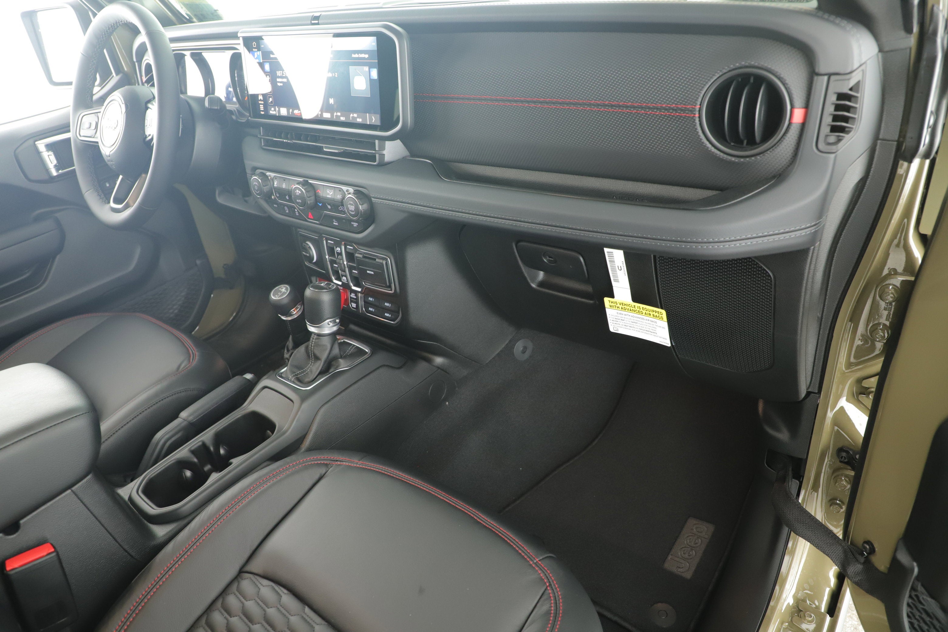 2025 Jeep Gladiator GLADIATOR RUBICON 4X4