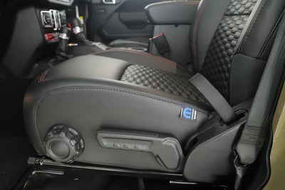 2025 Jeep Gladiator GLADIATOR RUBICON 4X4