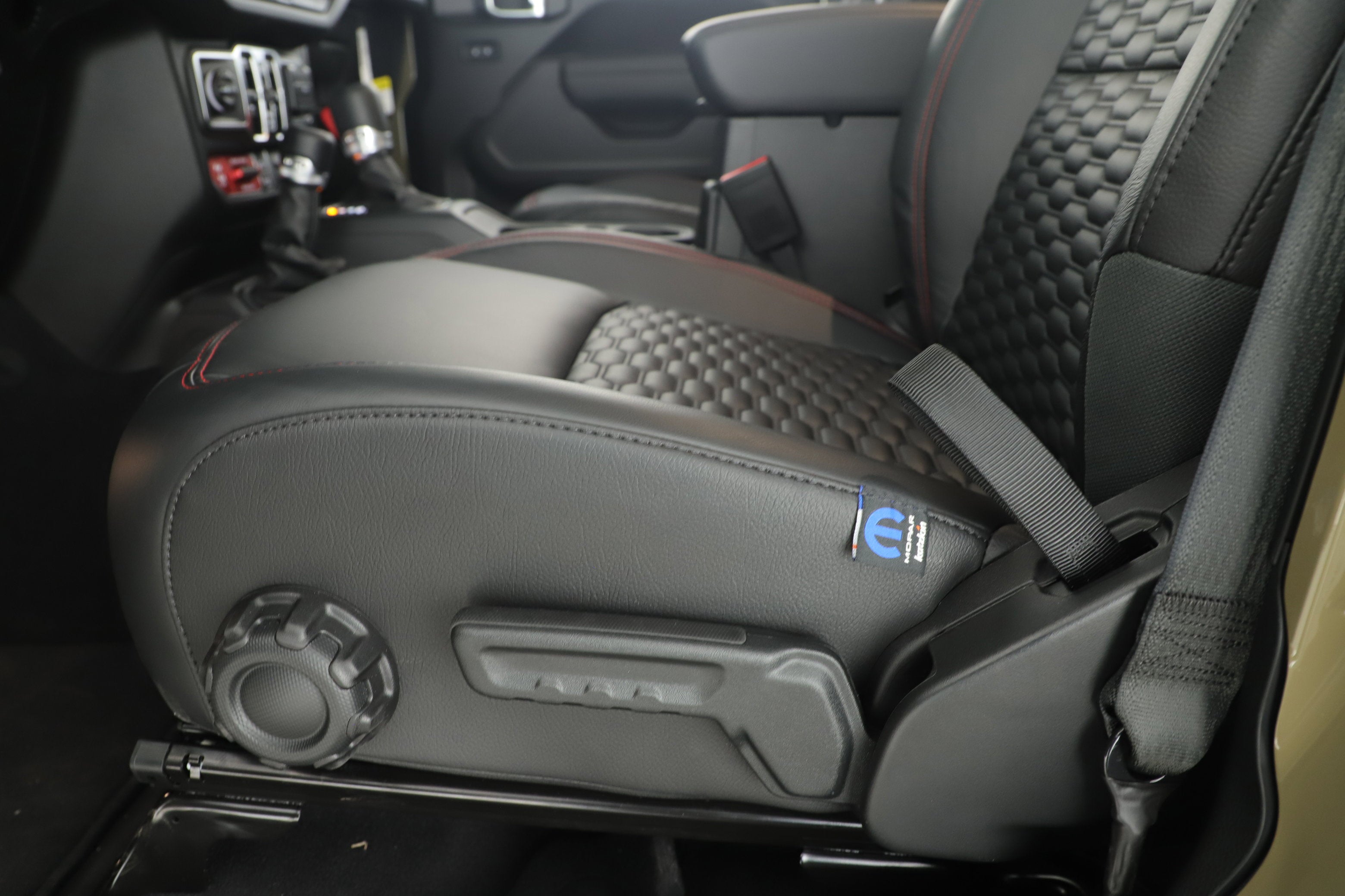 2025 Jeep Gladiator GLADIATOR RUBICON 4X4