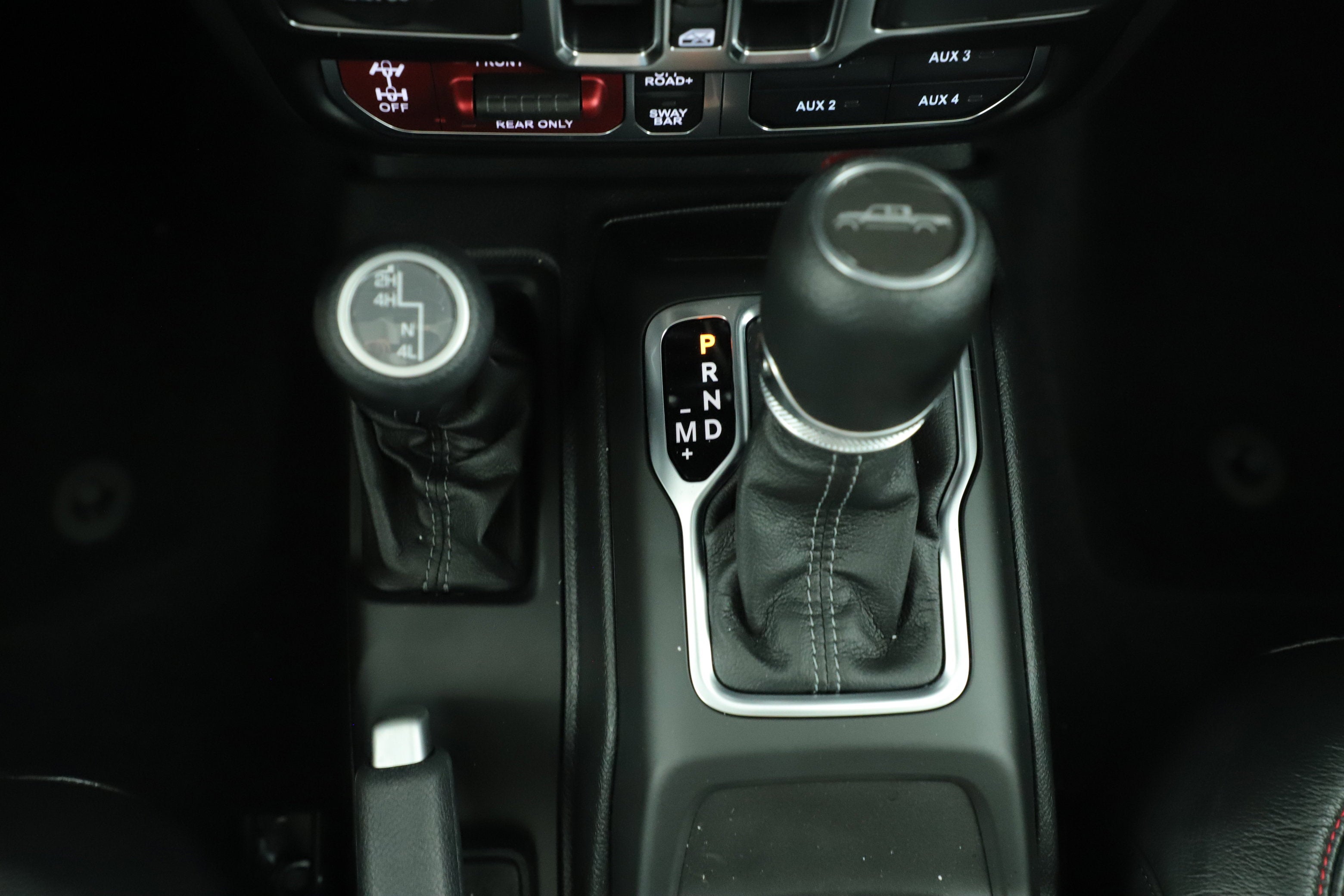 2025 Jeep Gladiator GLADIATOR RUBICON 4X4