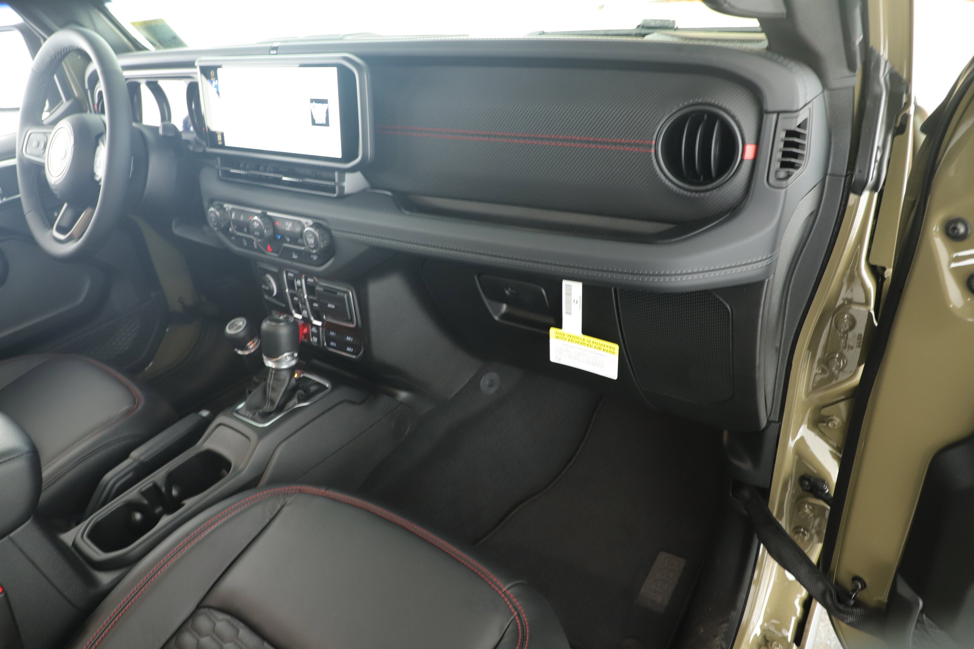 2025 Jeep Gladiator GLADIATOR RUBICON 4X4