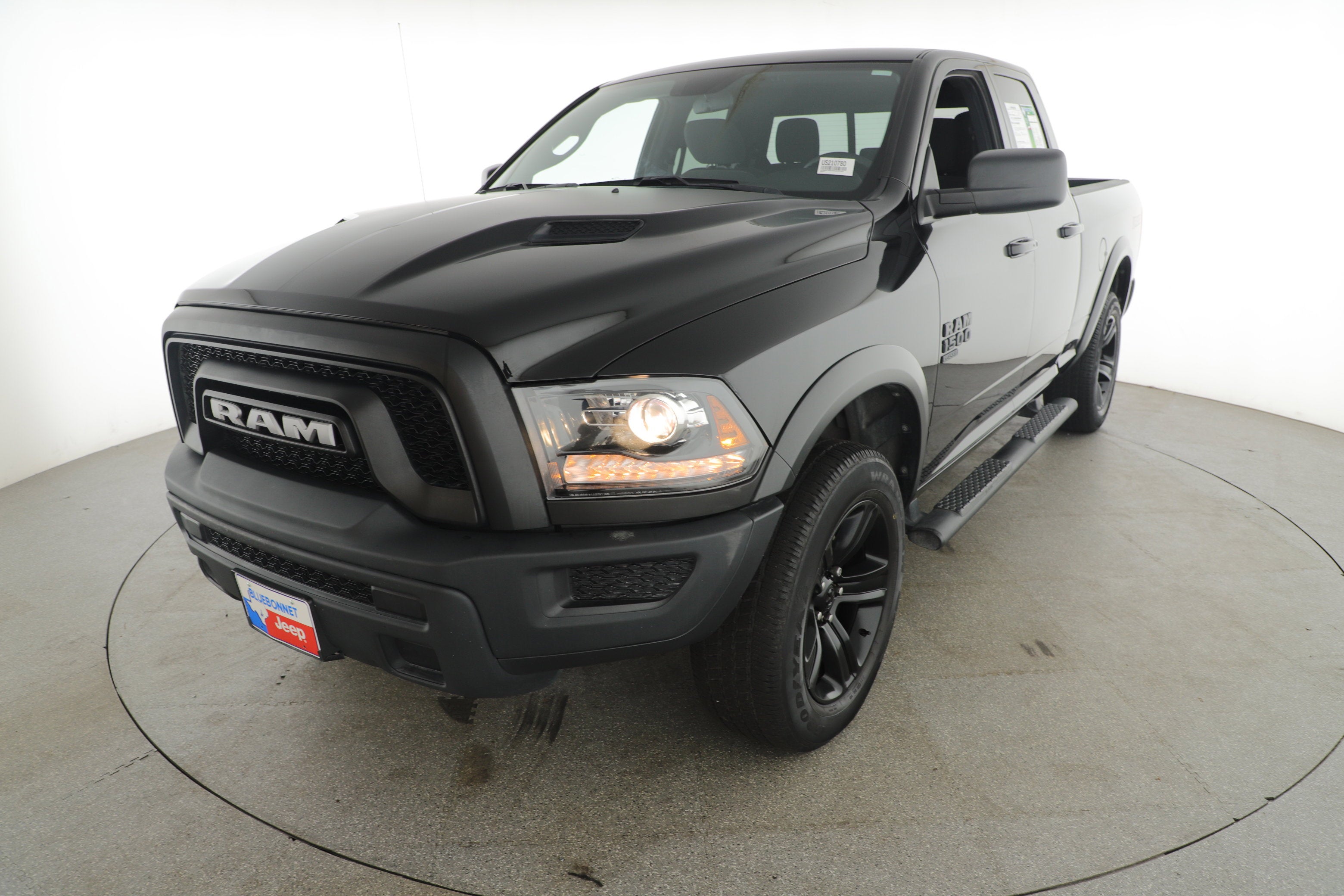 2022 RAM 1500 Classic Warlock Quad Cab 4x4 6'4' Box