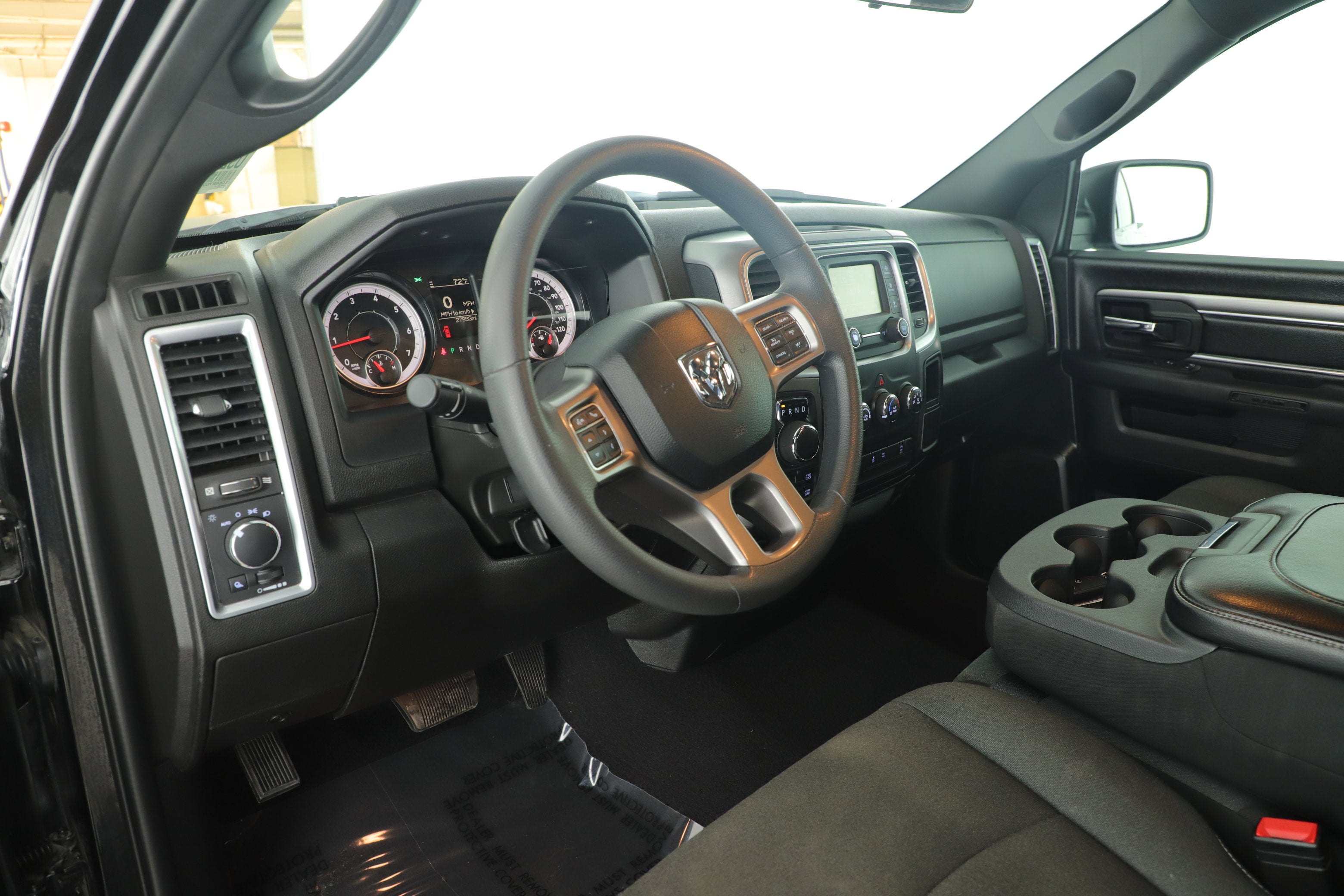 2022 RAM 1500 Classic Warlock Quad Cab 4x4 6'4' Box